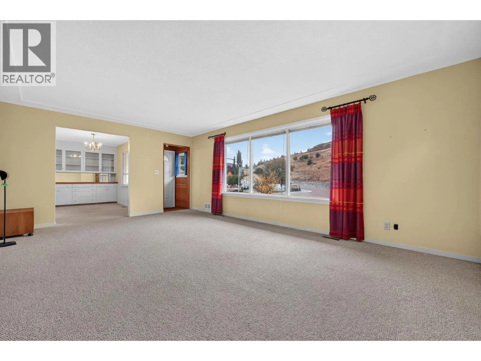 879 Trench Court