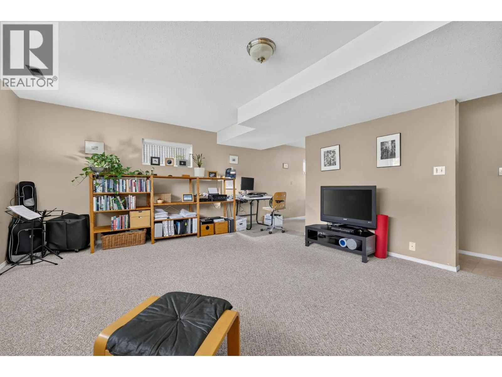 879 Trench Court
