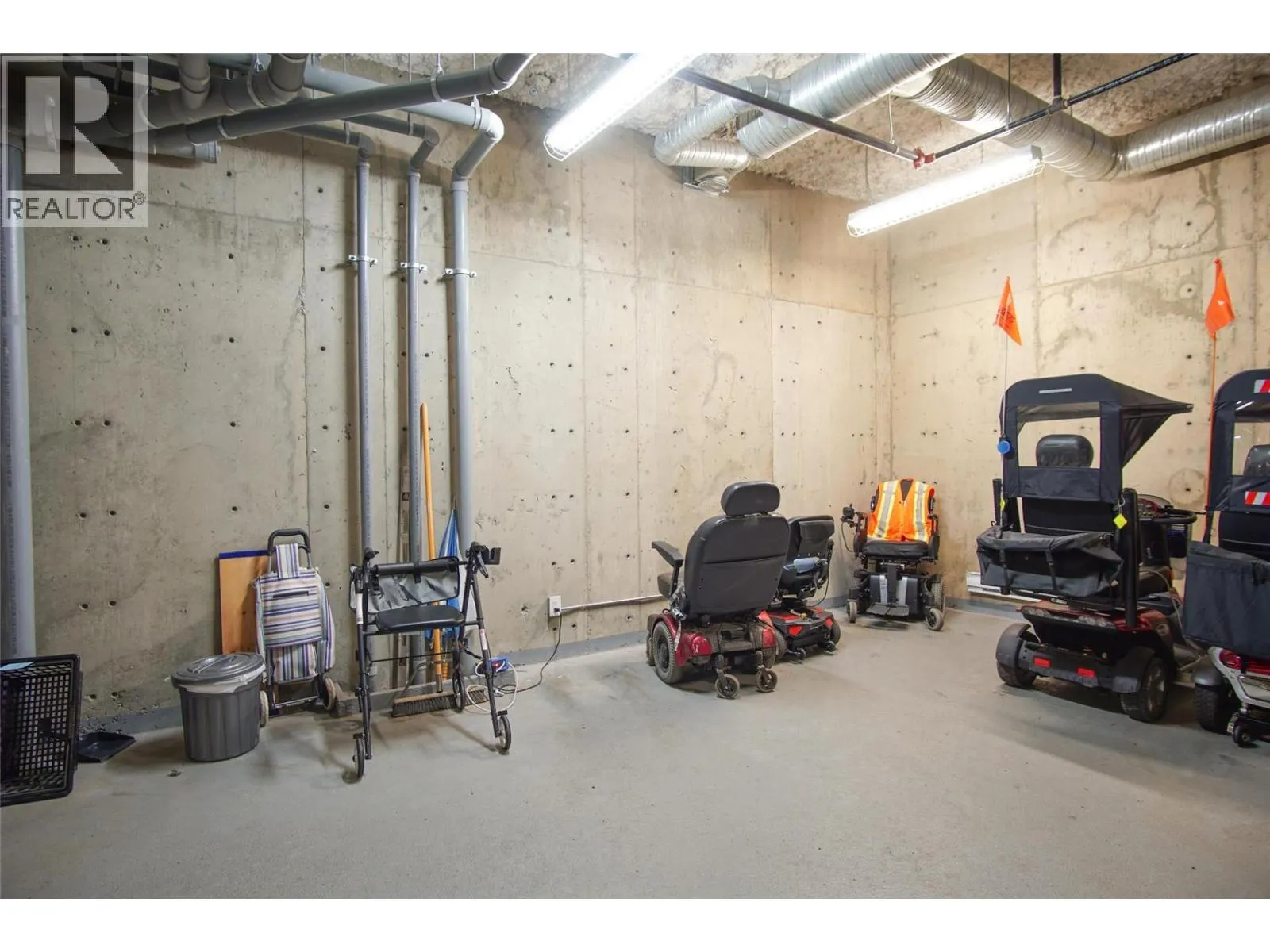 3010 35 Street Unit# 207