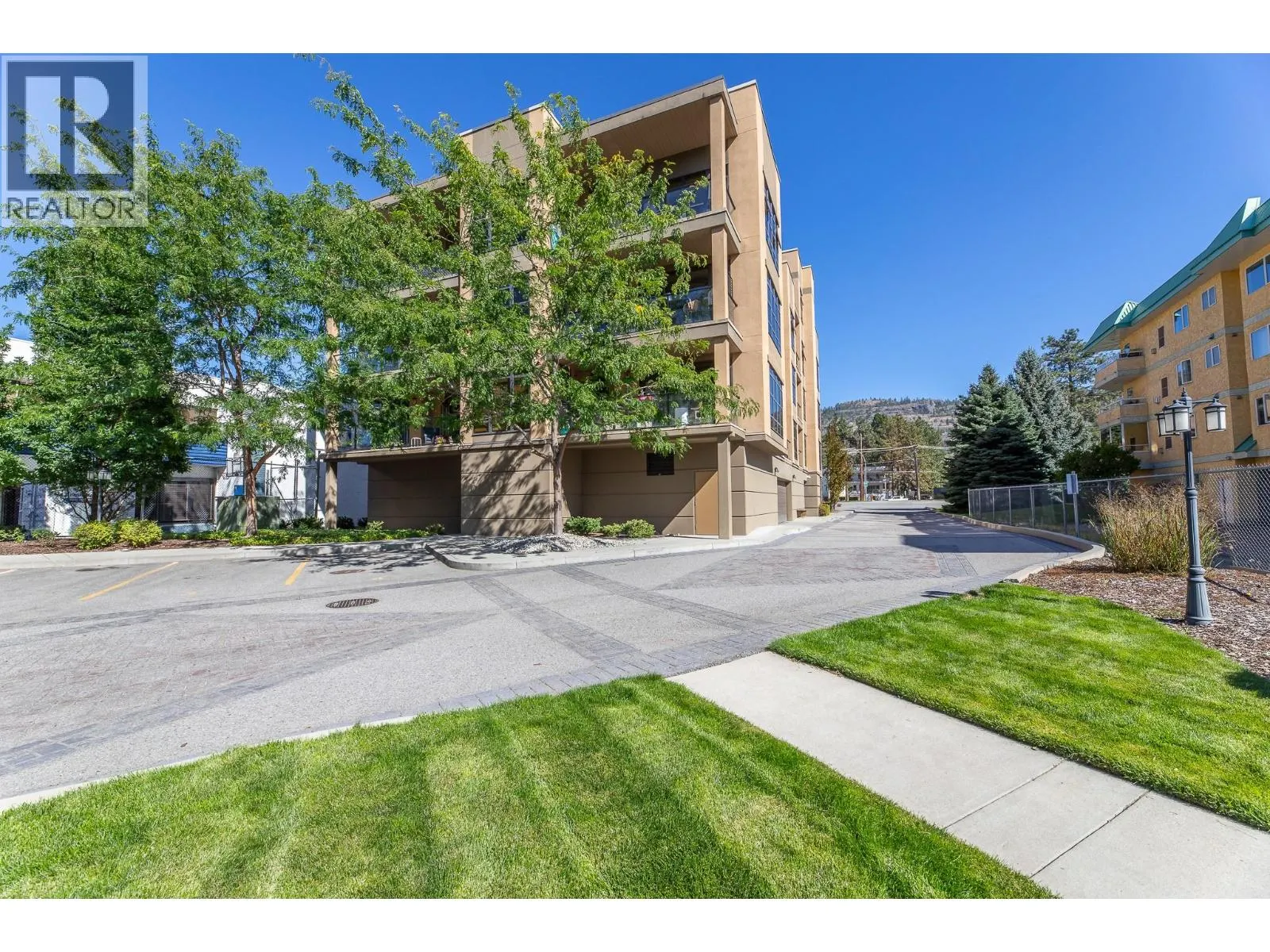 3589 Skaha Lake Road Unit# 204