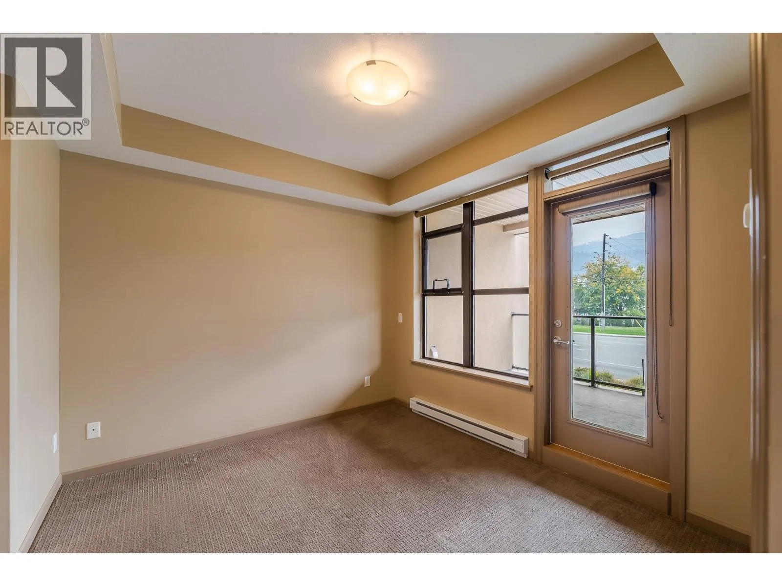3589 Skaha Lake Road Unit# 204