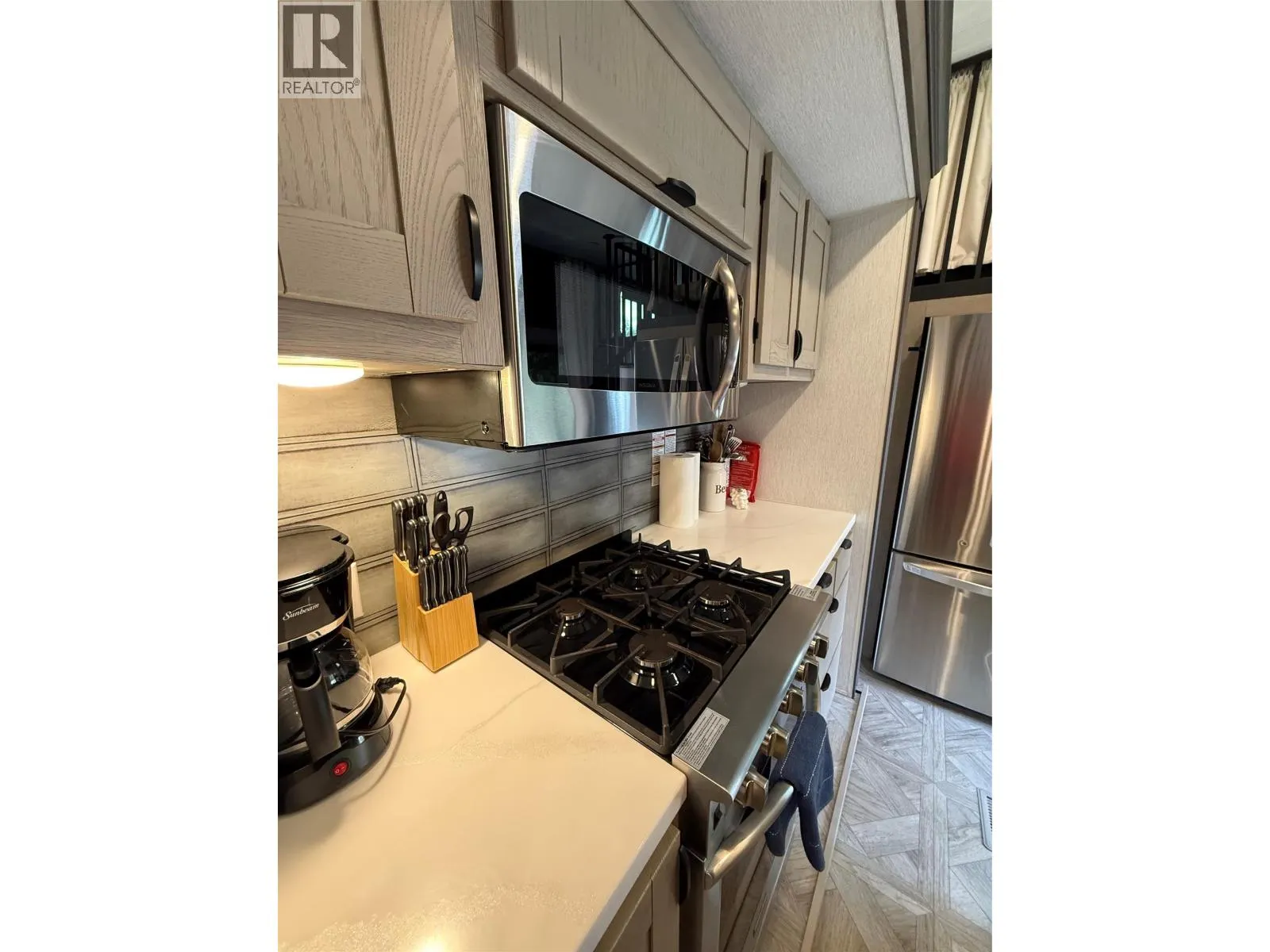 3980 Squilax Anglemont Road Unit# 93