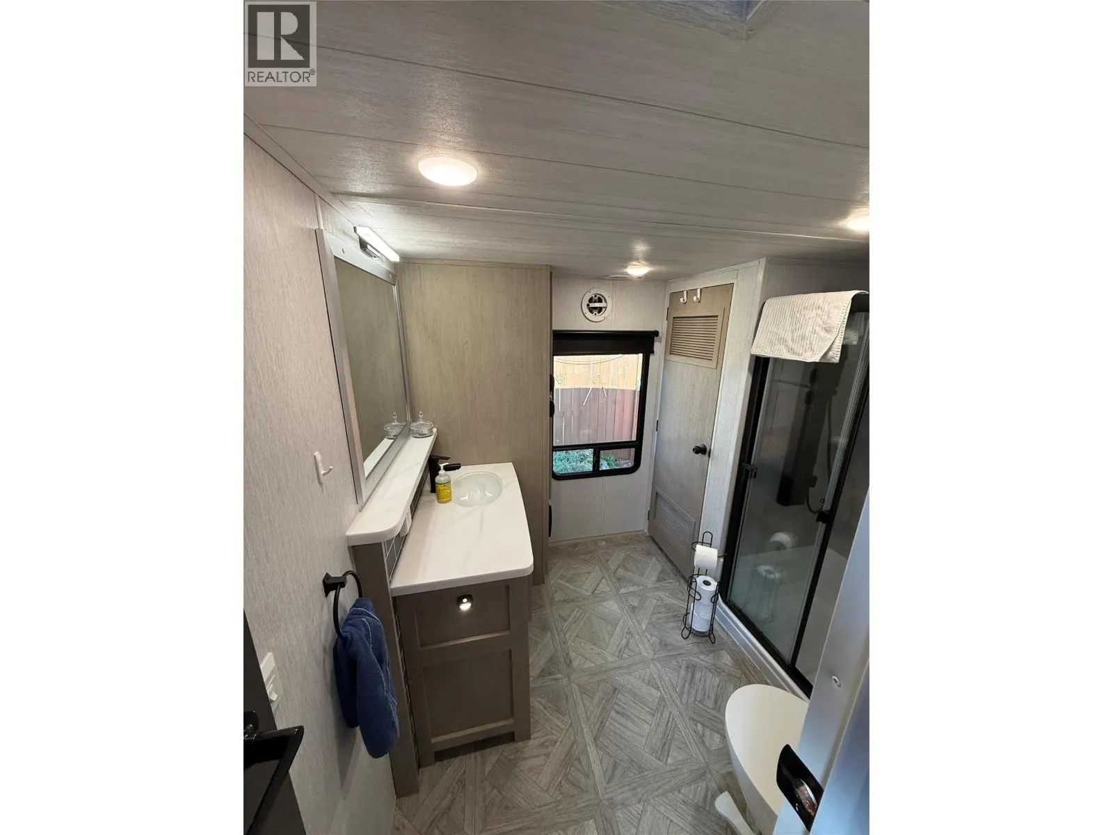 3980 Squilax Anglemont Road Unit# 93