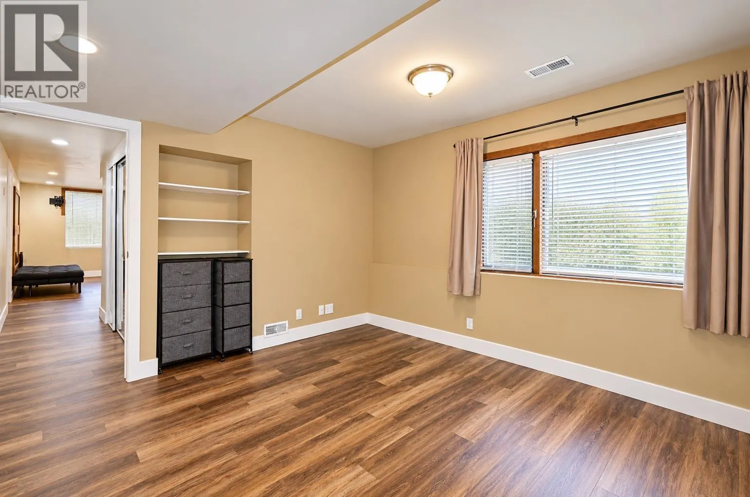 10590 Long Road