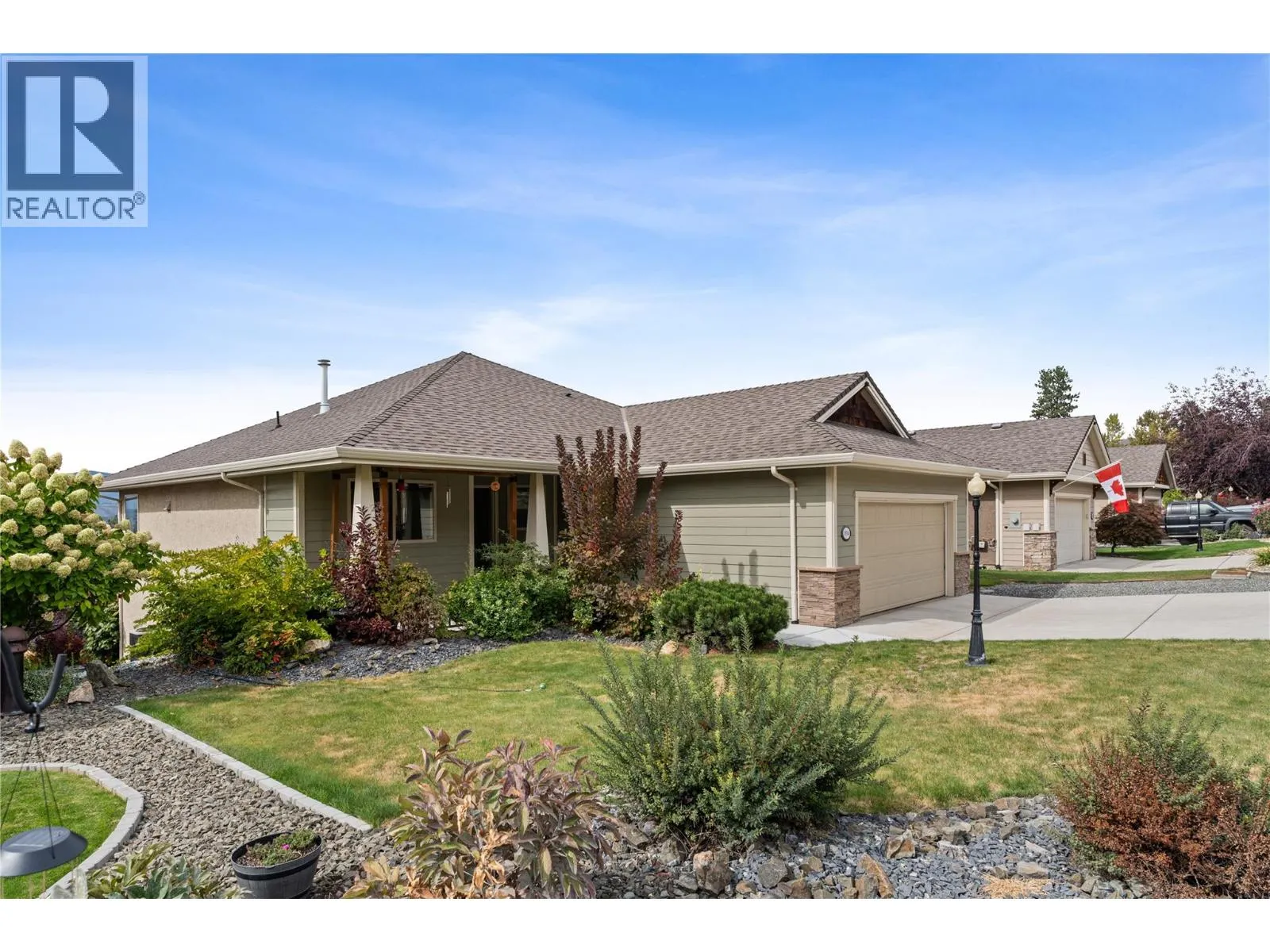 3516 Camelback Drive