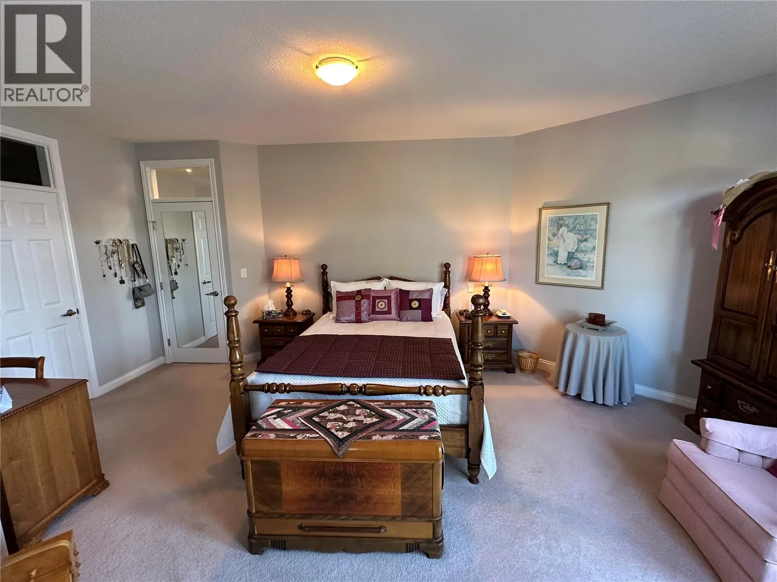 83 Peregrine Way Unit# 27