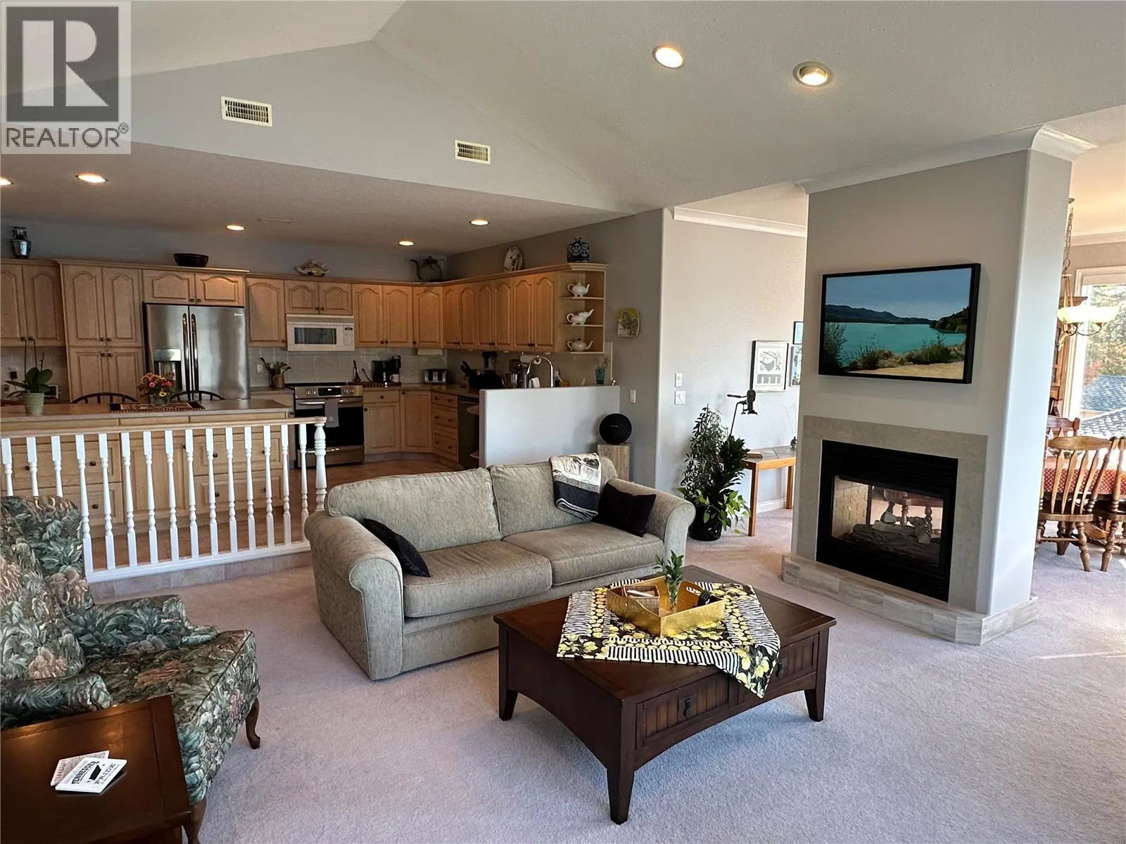 83 Peregrine Way Unit# 27