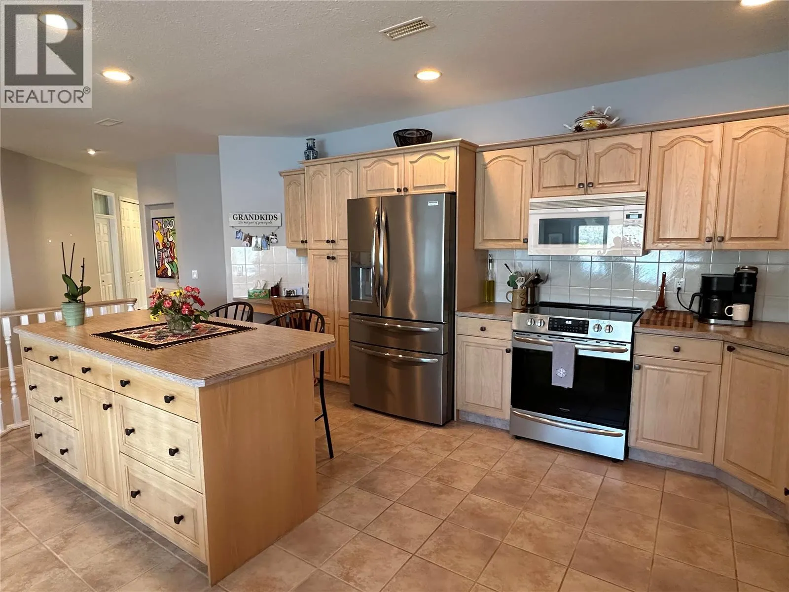 83 Peregrine Way Unit# 27