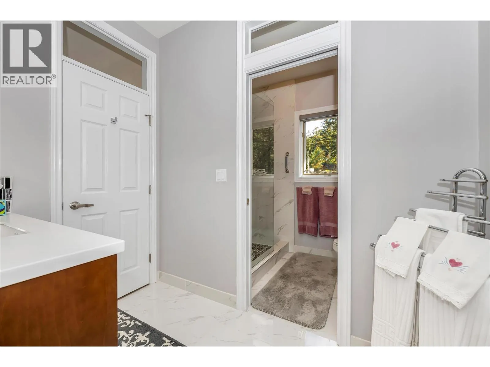 83 Peregrine Way Unit# 27