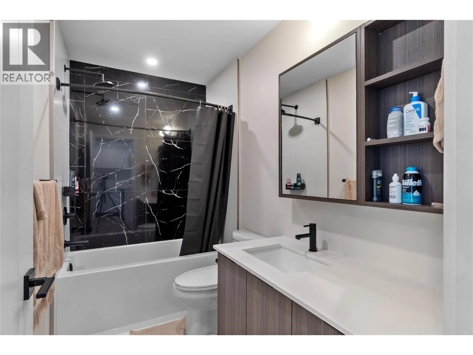 460 Nicola Street Unit# 1201