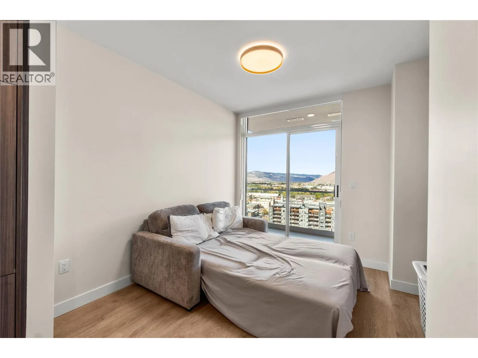 460 Nicola Street Unit# 1201