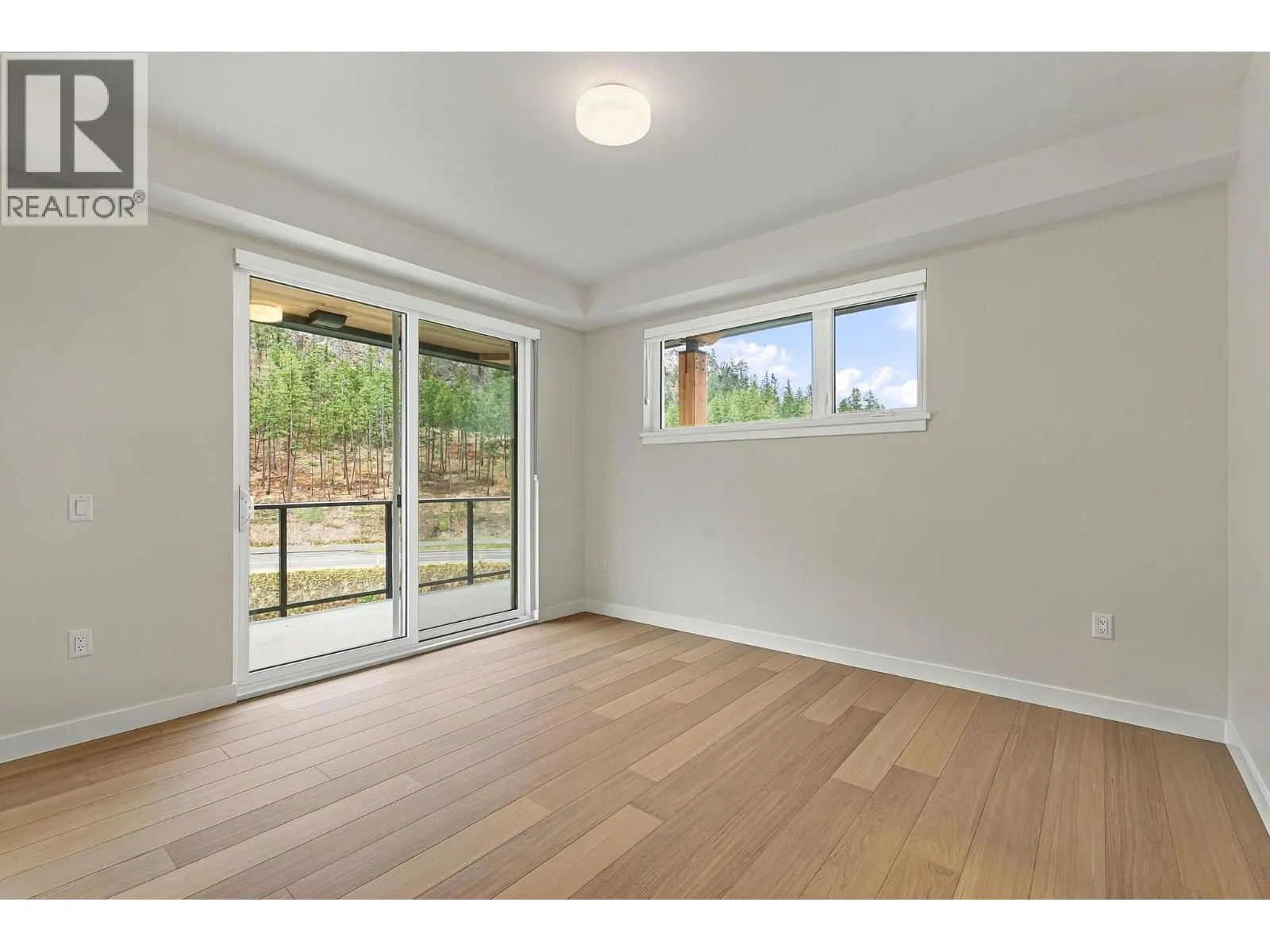 9652 Benchland Drive Unit# 404