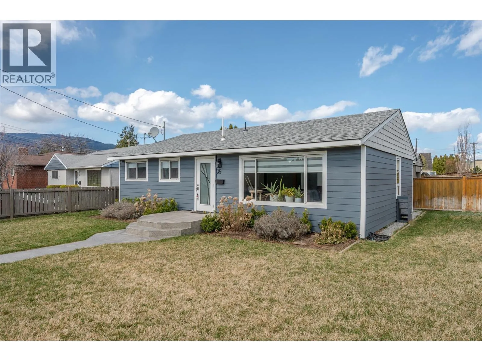 35 Granby Avenue