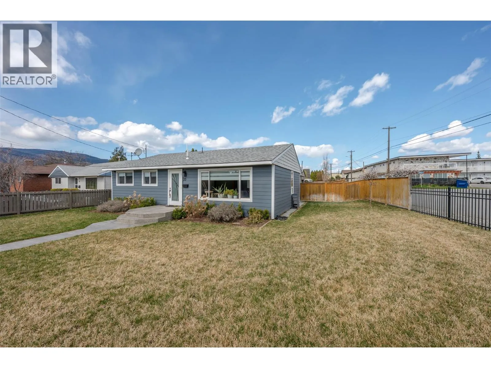 35 Granby Avenue