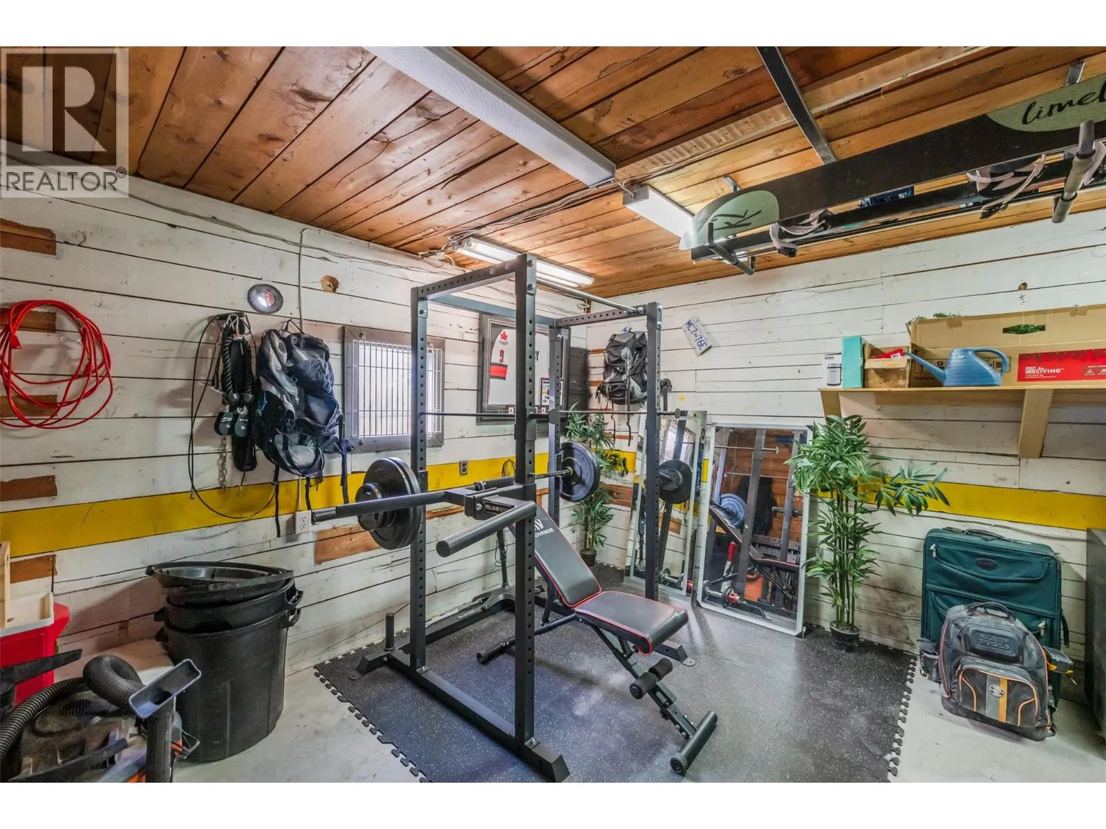 35 Granby Avenue