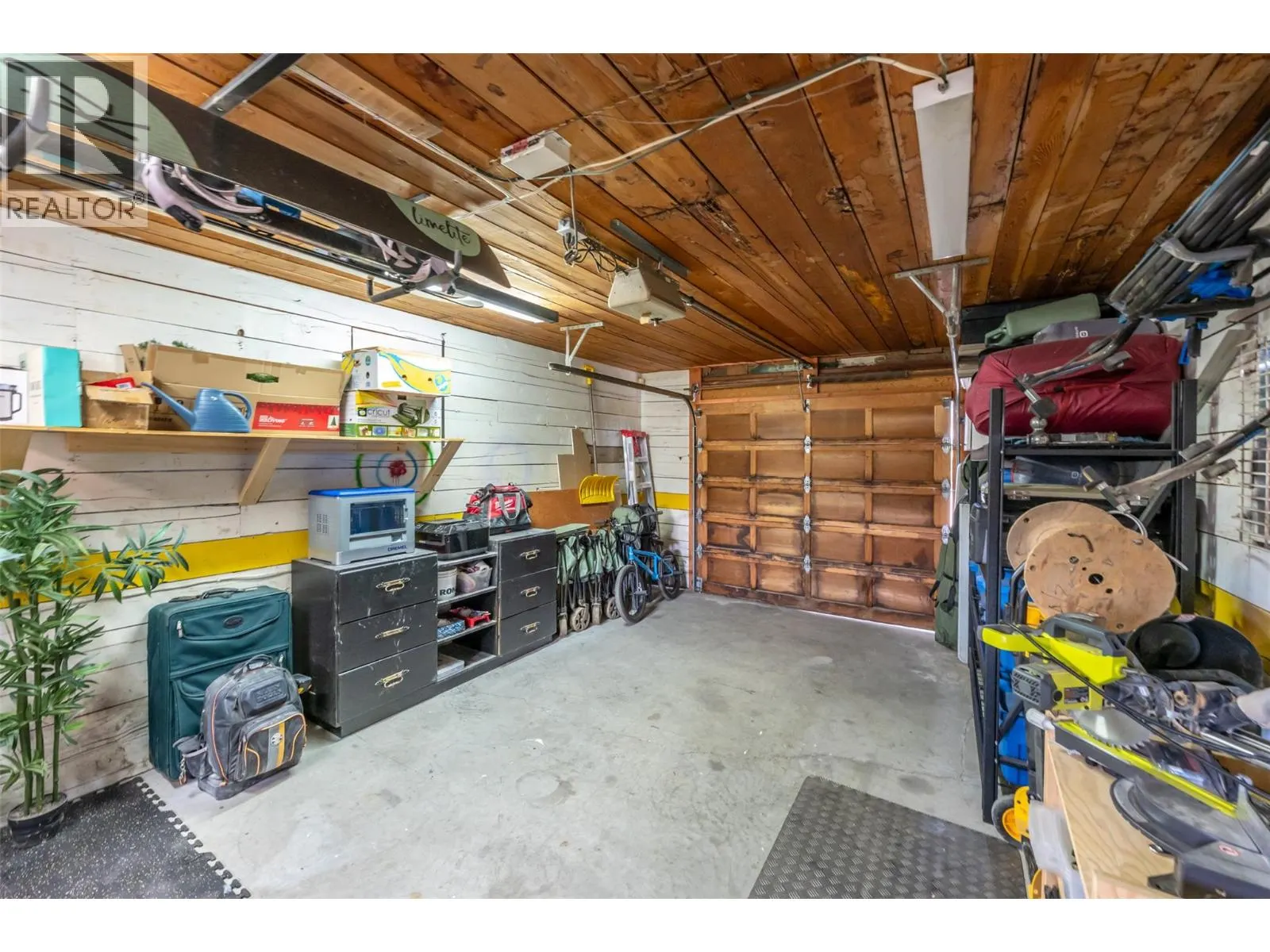 35 Granby Avenue