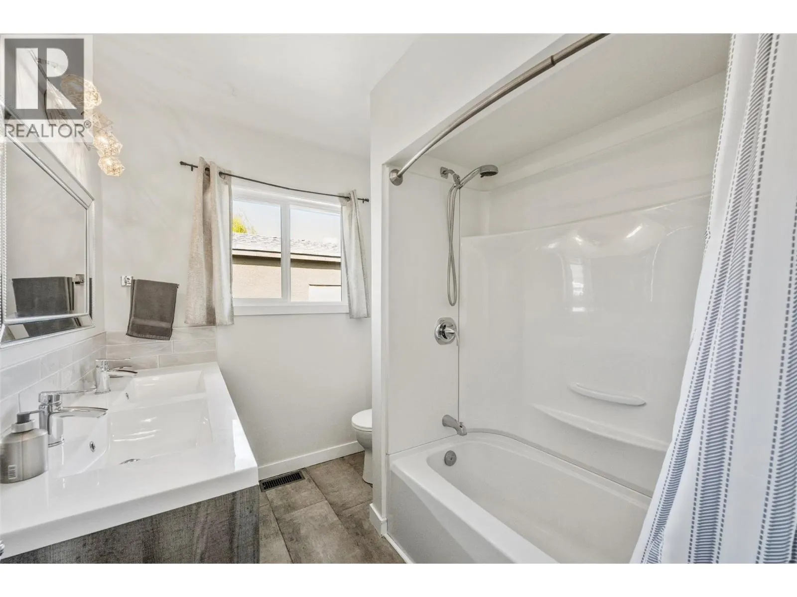 35 Granby Avenue