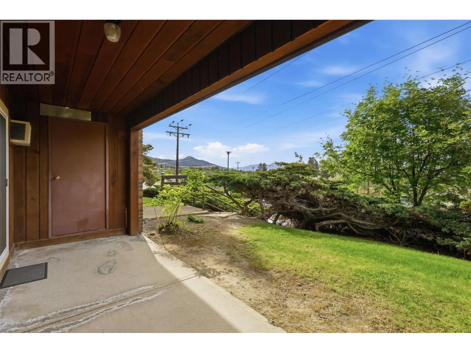 44 WHITESHIELD Crescent S Unit# 102