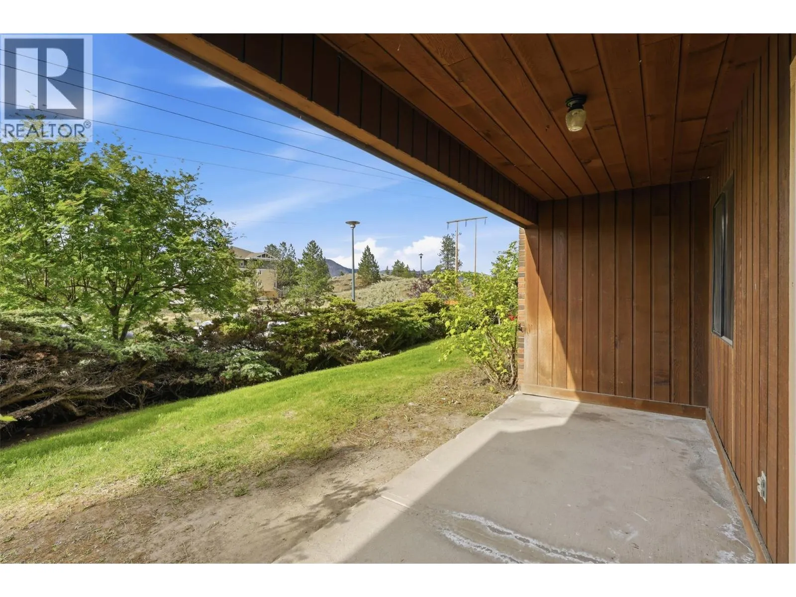 44 WHITESHIELD Crescent S Unit# 102