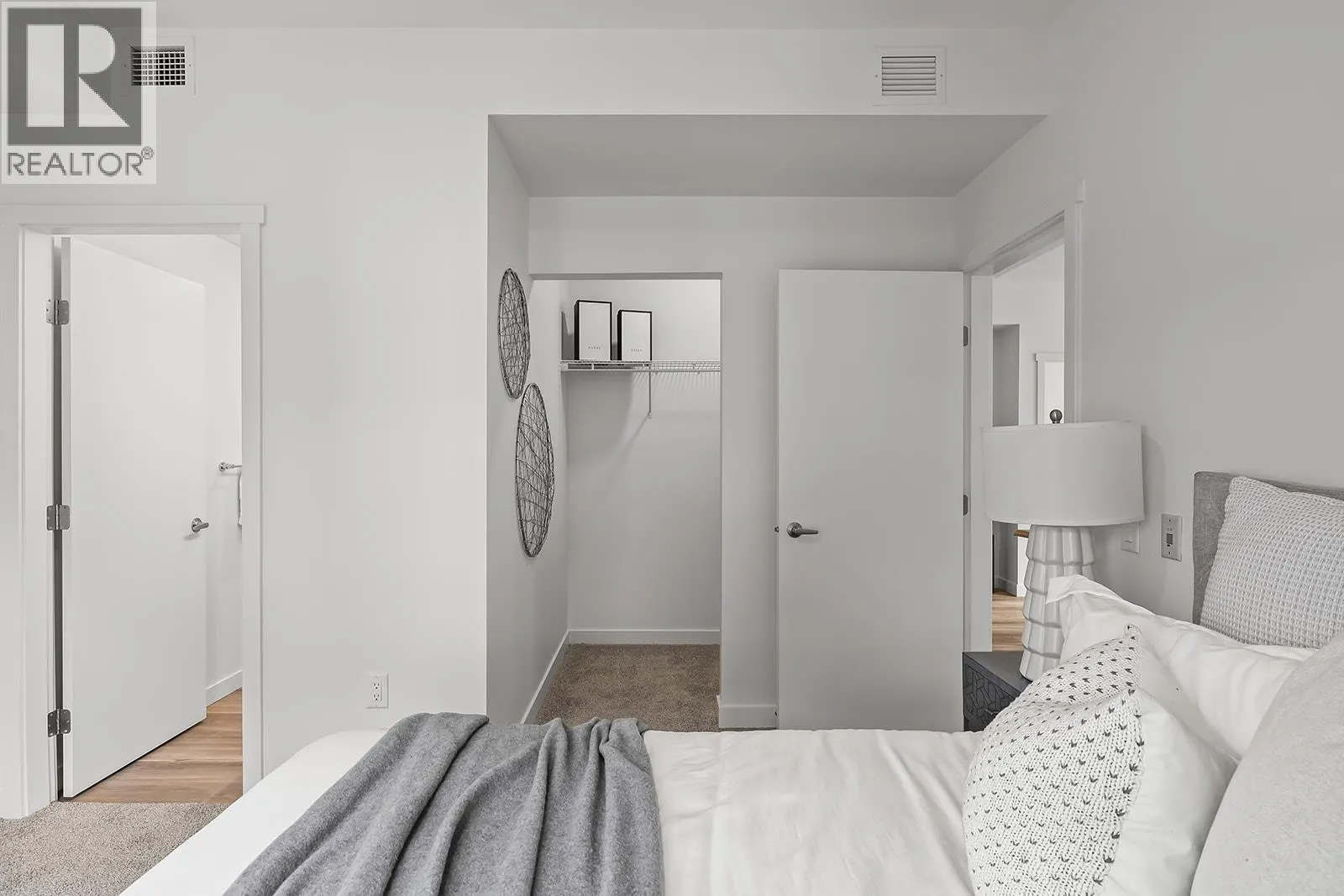 1057 Frost Road Unit# 302