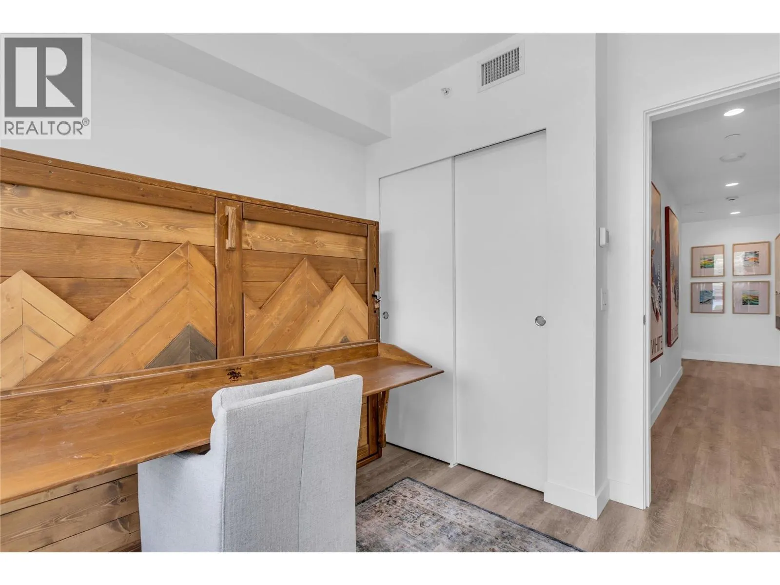 238 Leon Avenue Unit# 808