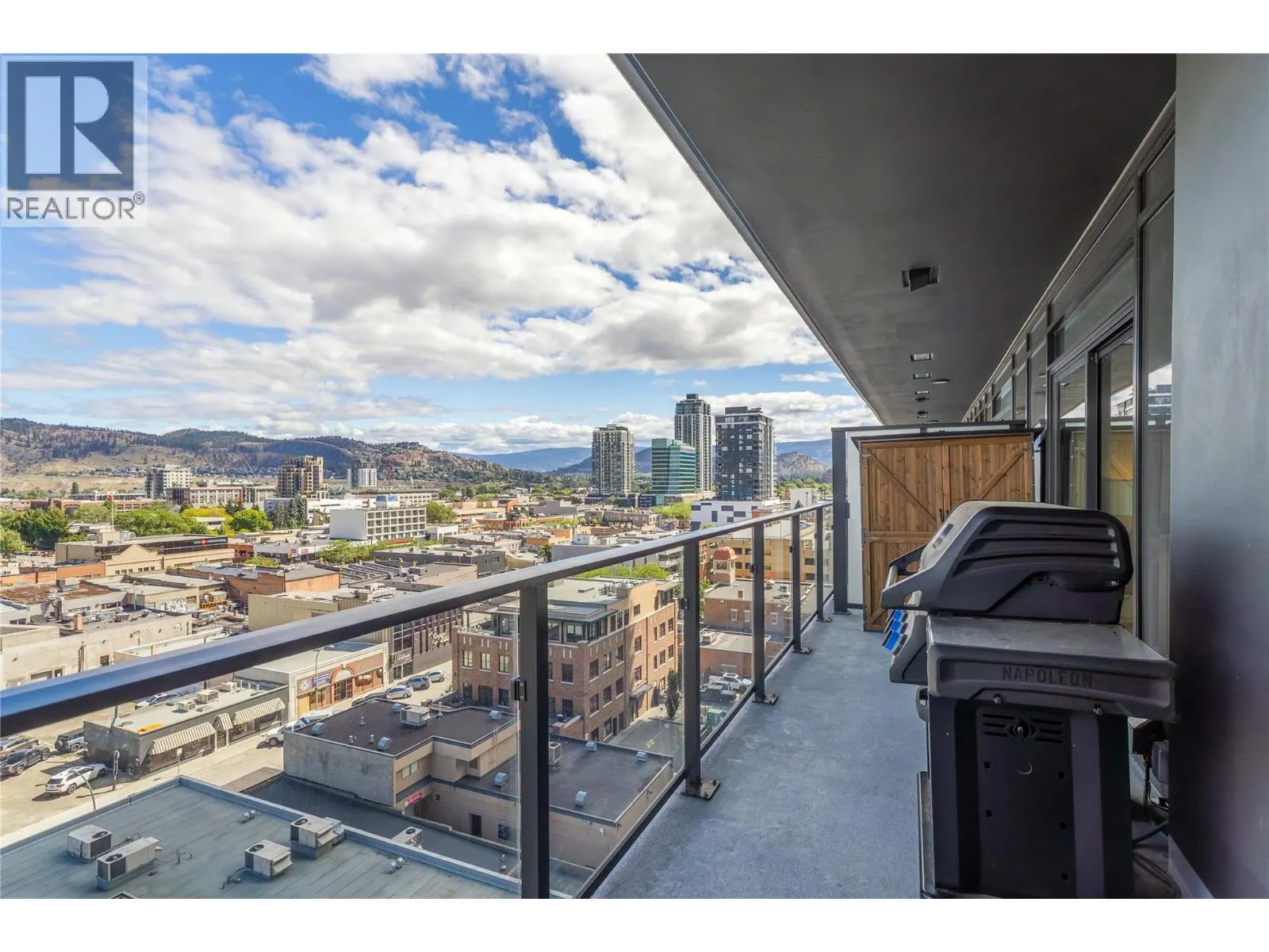 238 Leon Avenue Unit# 808
