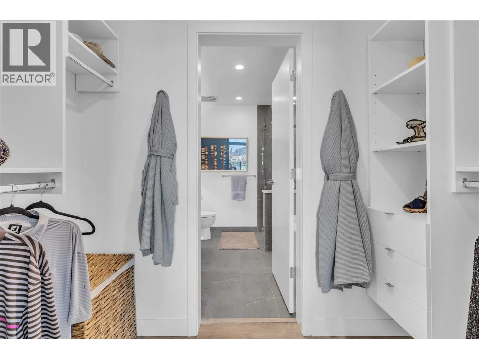 238 Leon Avenue Unit# 808