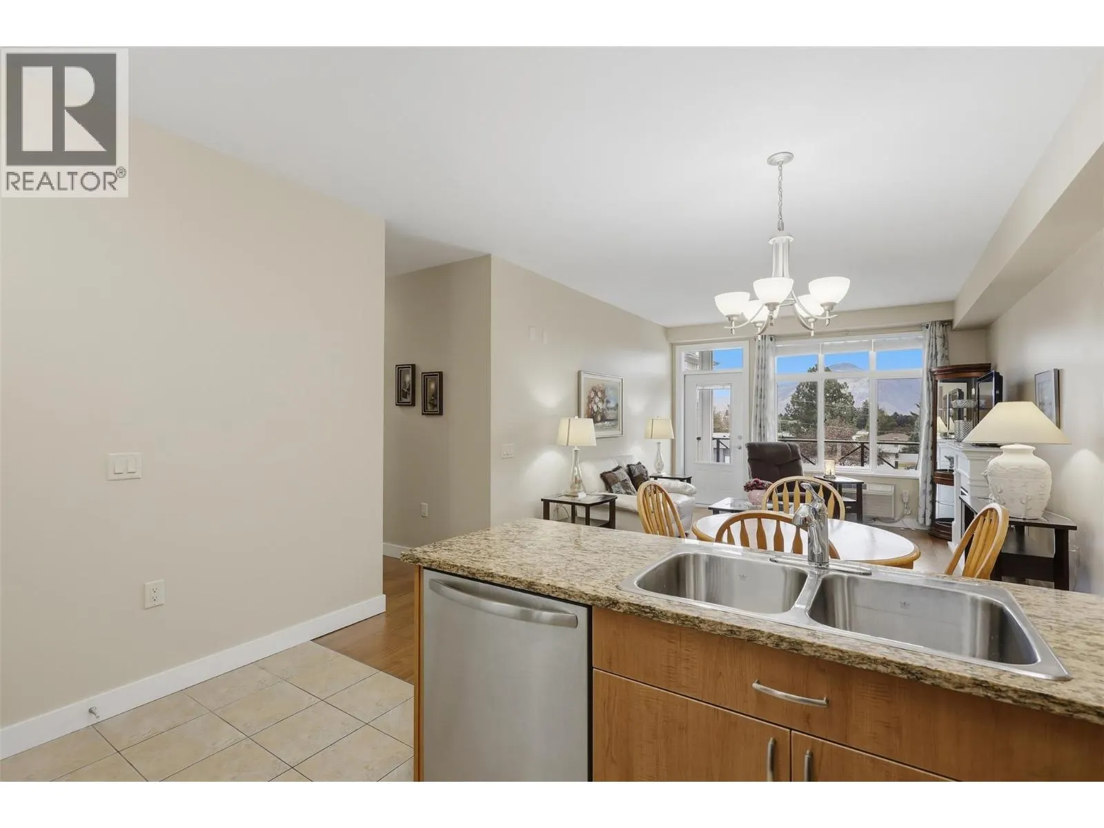 760 MAYFAIR Street Unit# 301