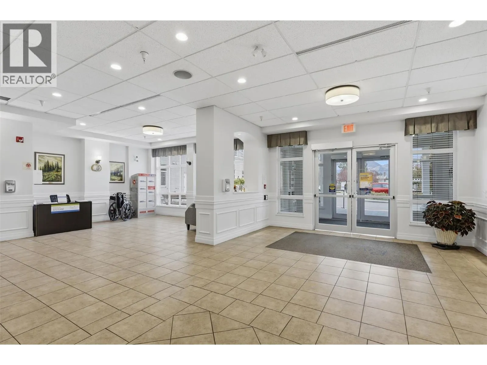 760 MAYFAIR Street Unit# 301