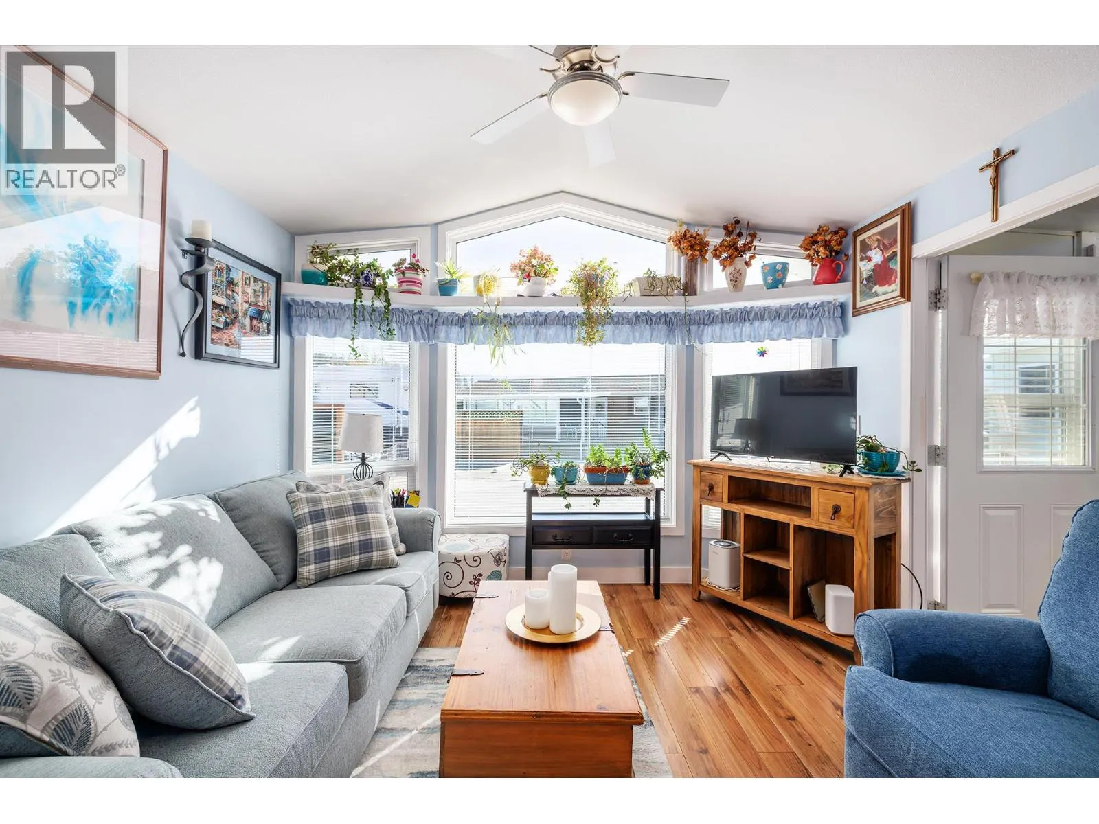 415 Commonwealth Road Unit# 313