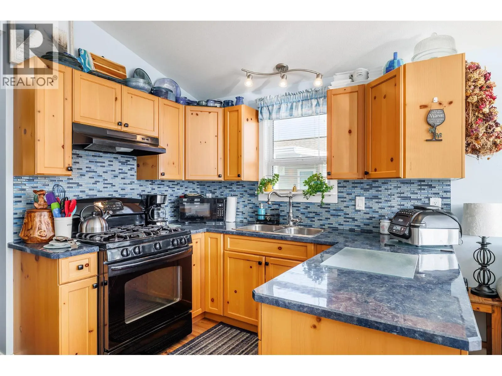415 Commonwealth Road Unit# 313