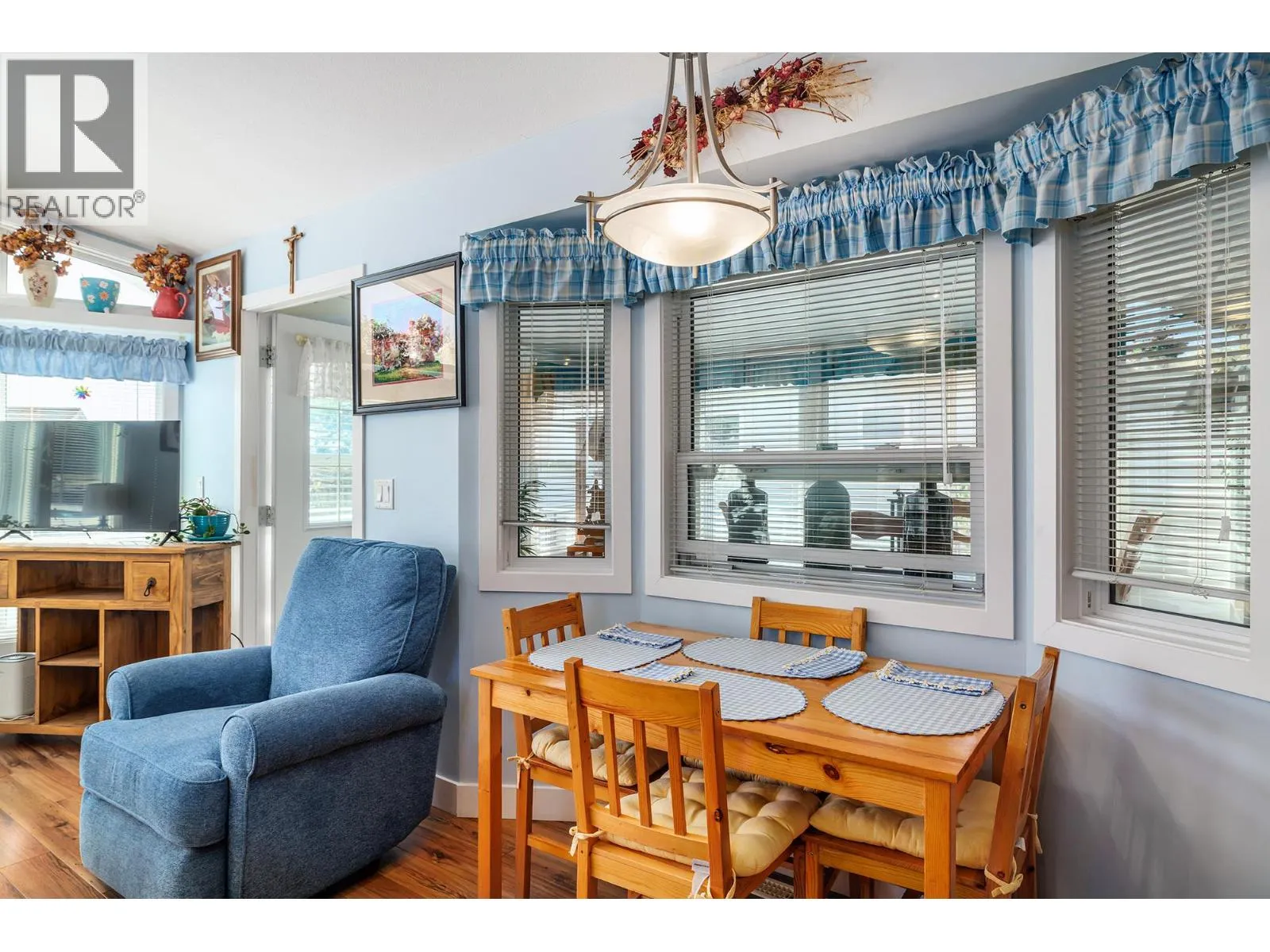415 Commonwealth Road Unit# 313