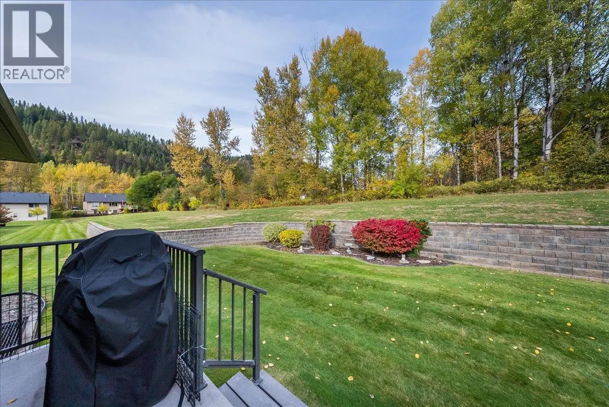 114 Mountain Side Drive