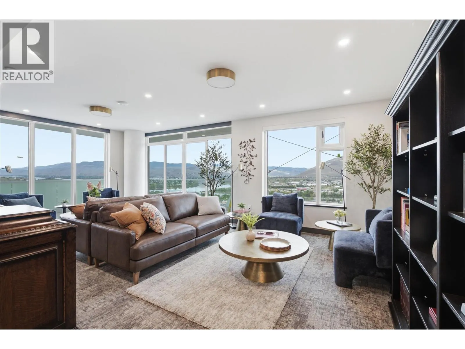 460 Nicola Street Unit# 805