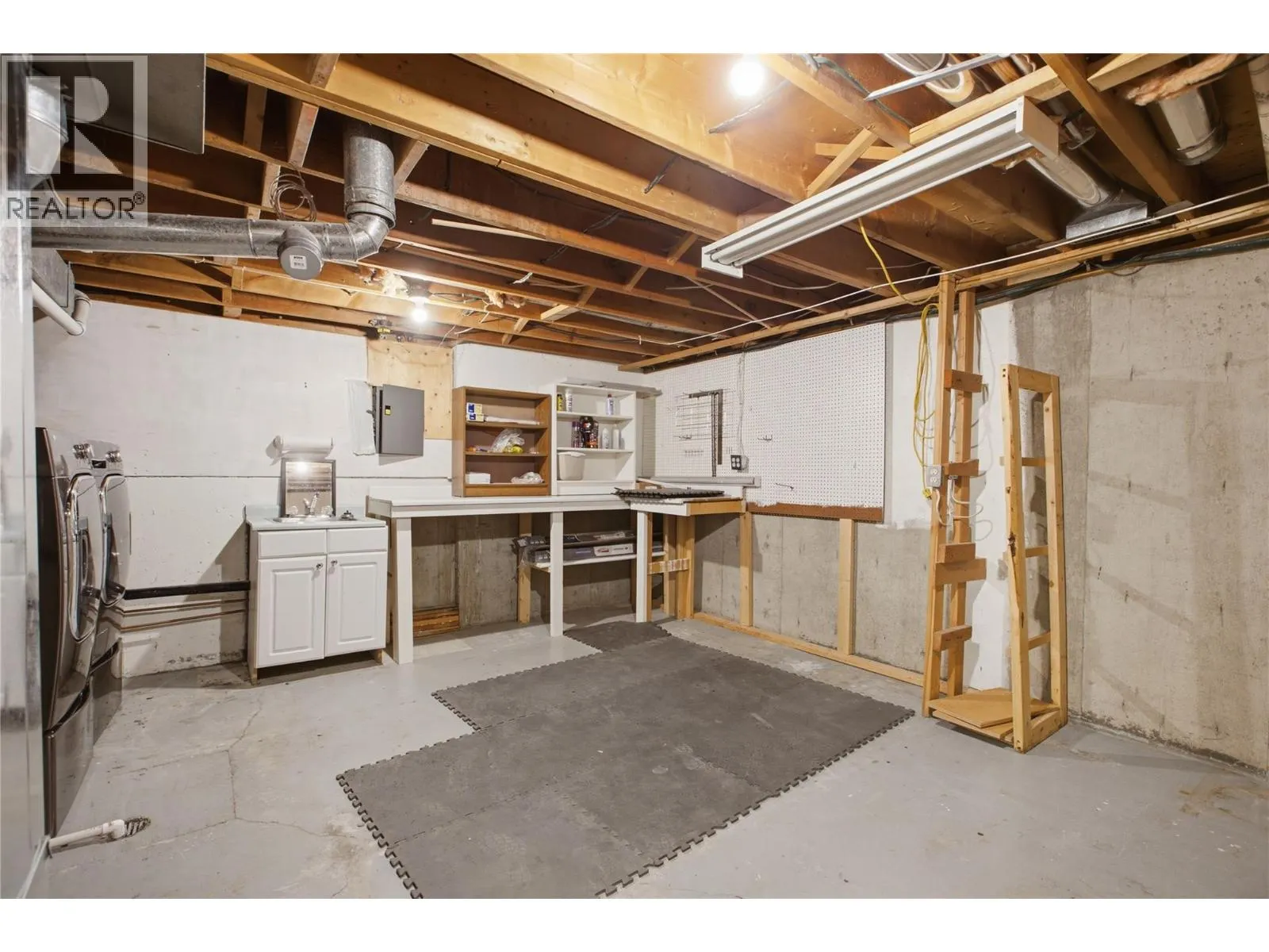 1469 Springhill Drive Unit# 22