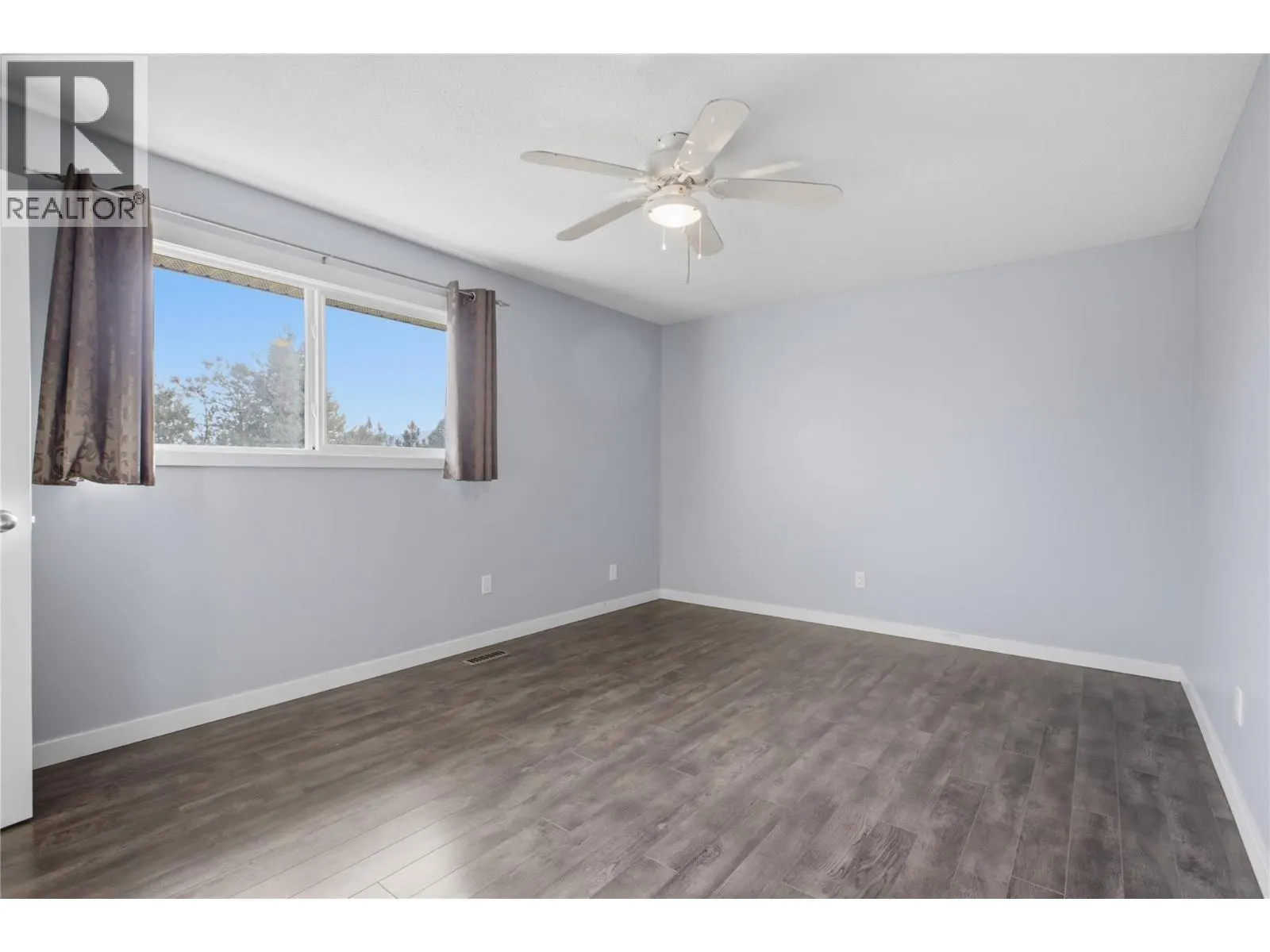 1469 Springhill Drive Unit# 22