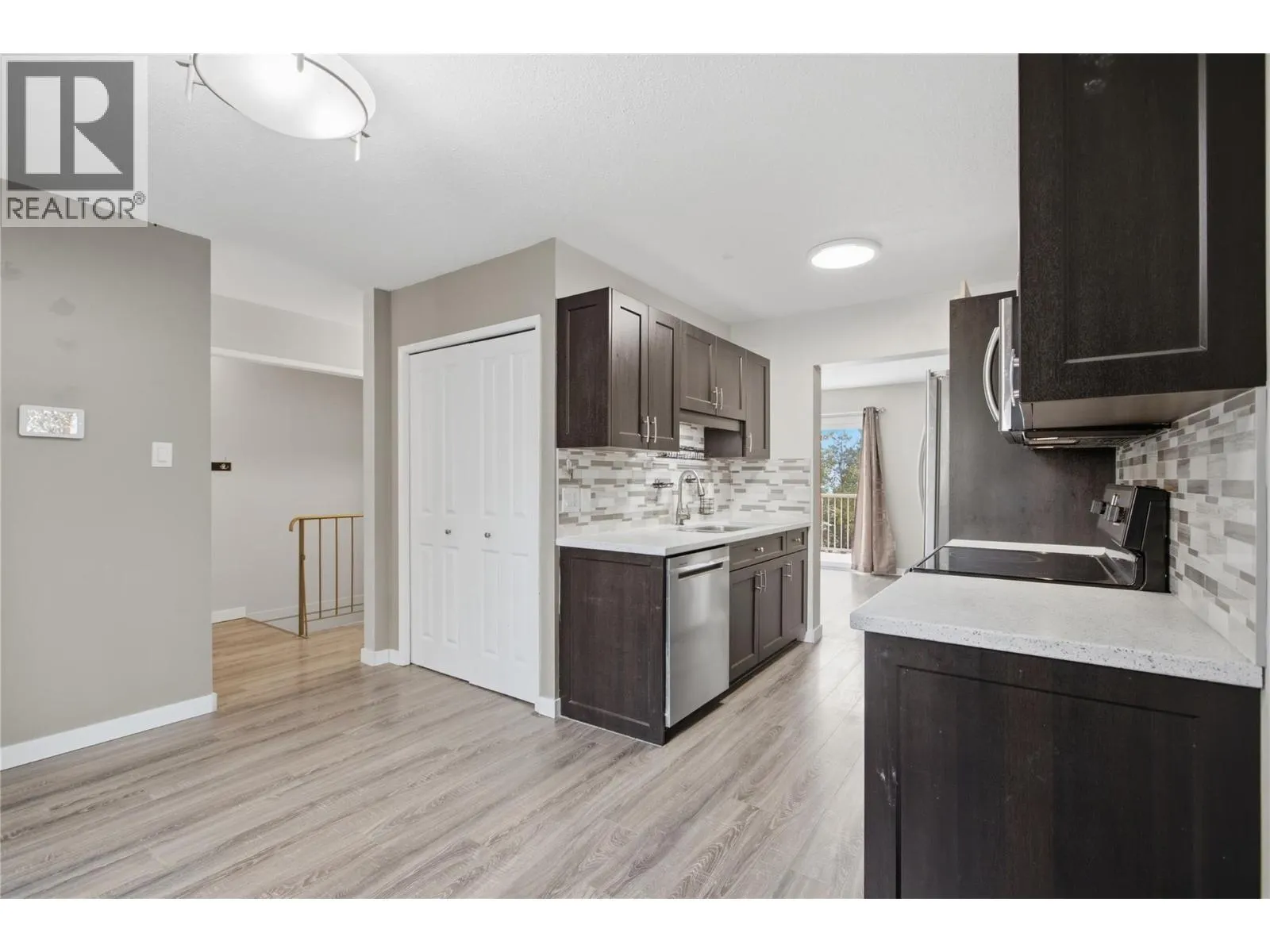 1469 Springhill Drive Unit# 22