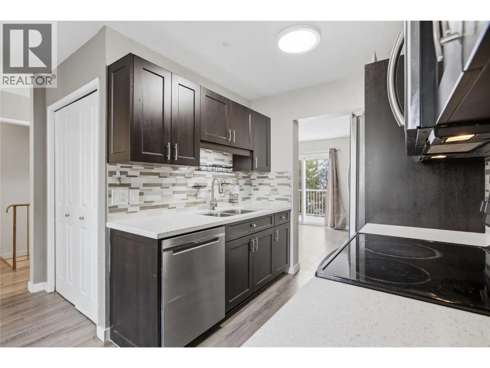 1469 Springhill Drive Unit# 22