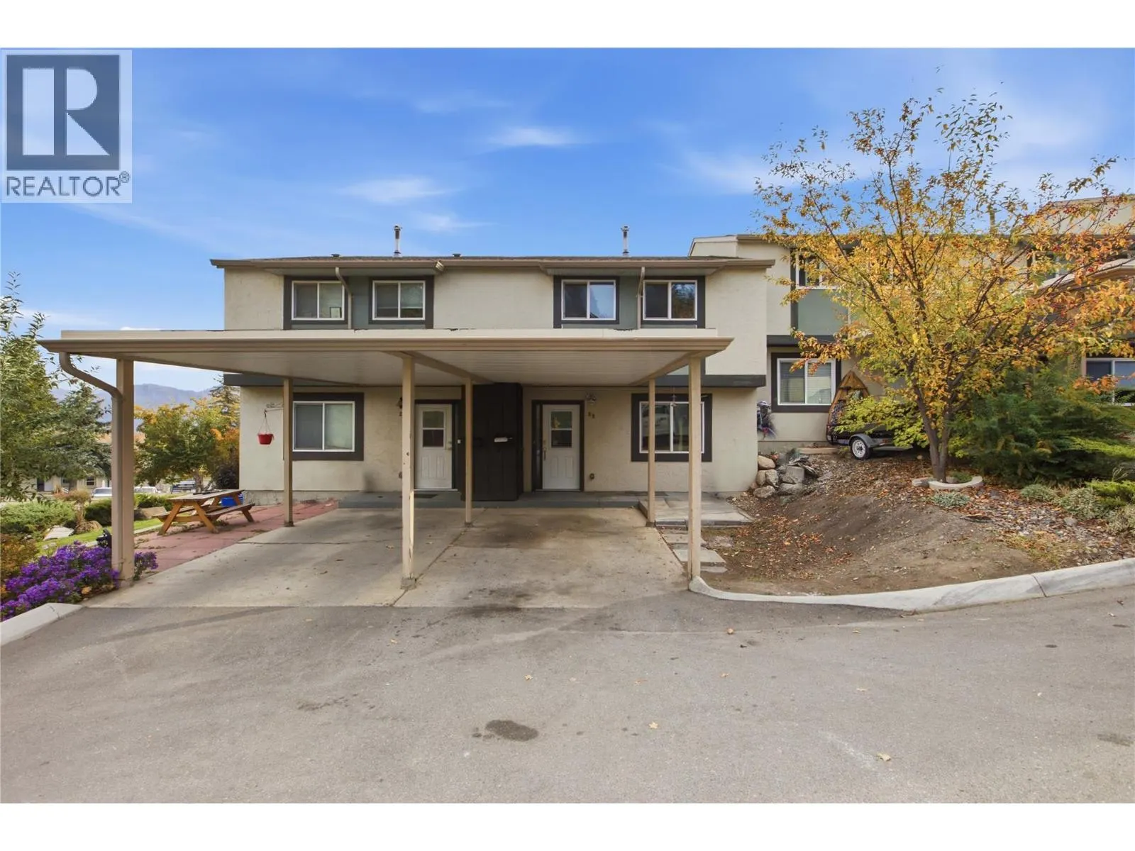 1469 Springhill Drive Unit# 22