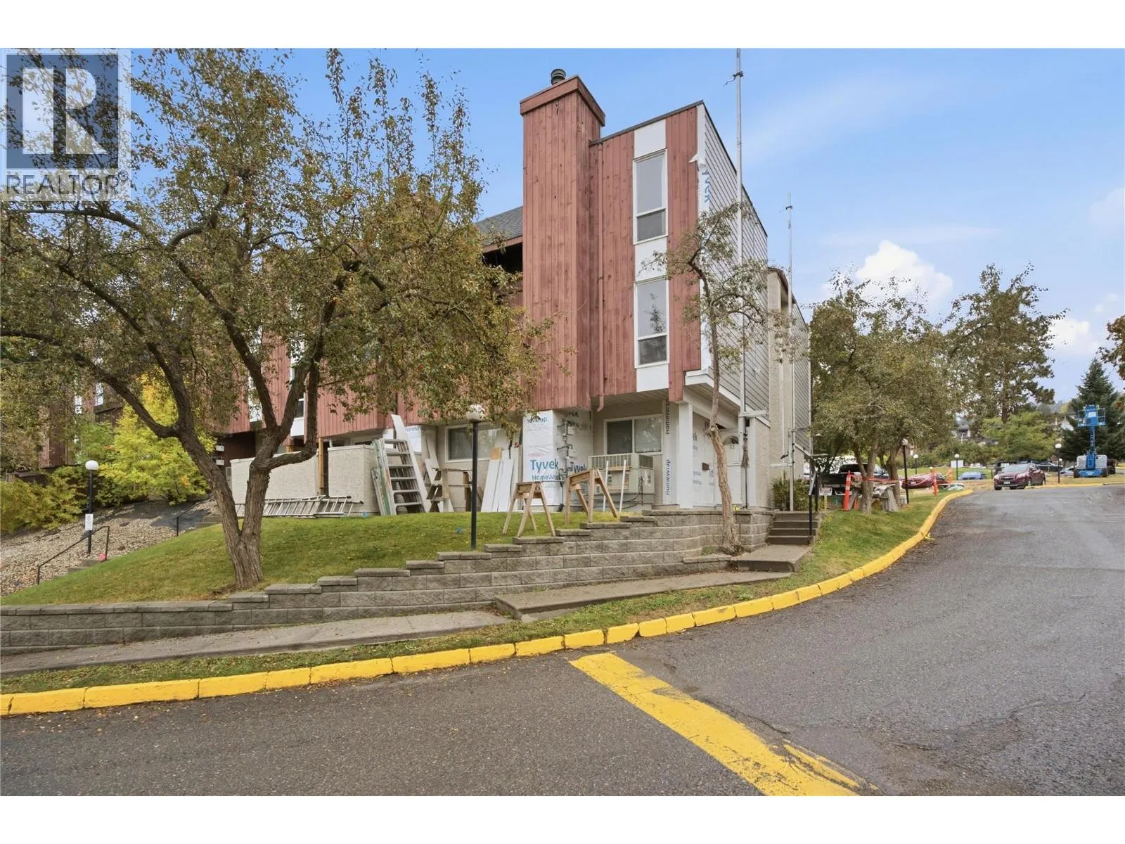 1435 Summit Drive Unit# 53