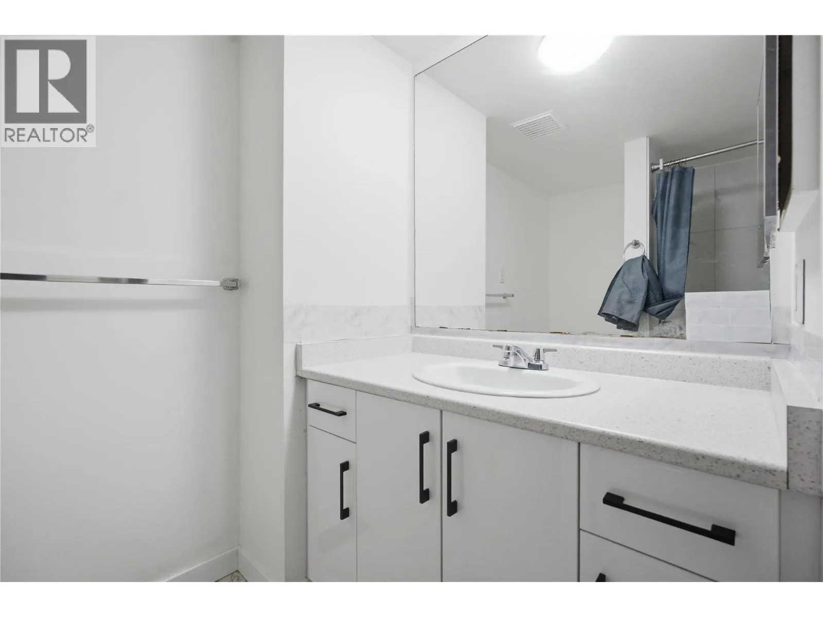 1435 Summit Drive Unit# 53
