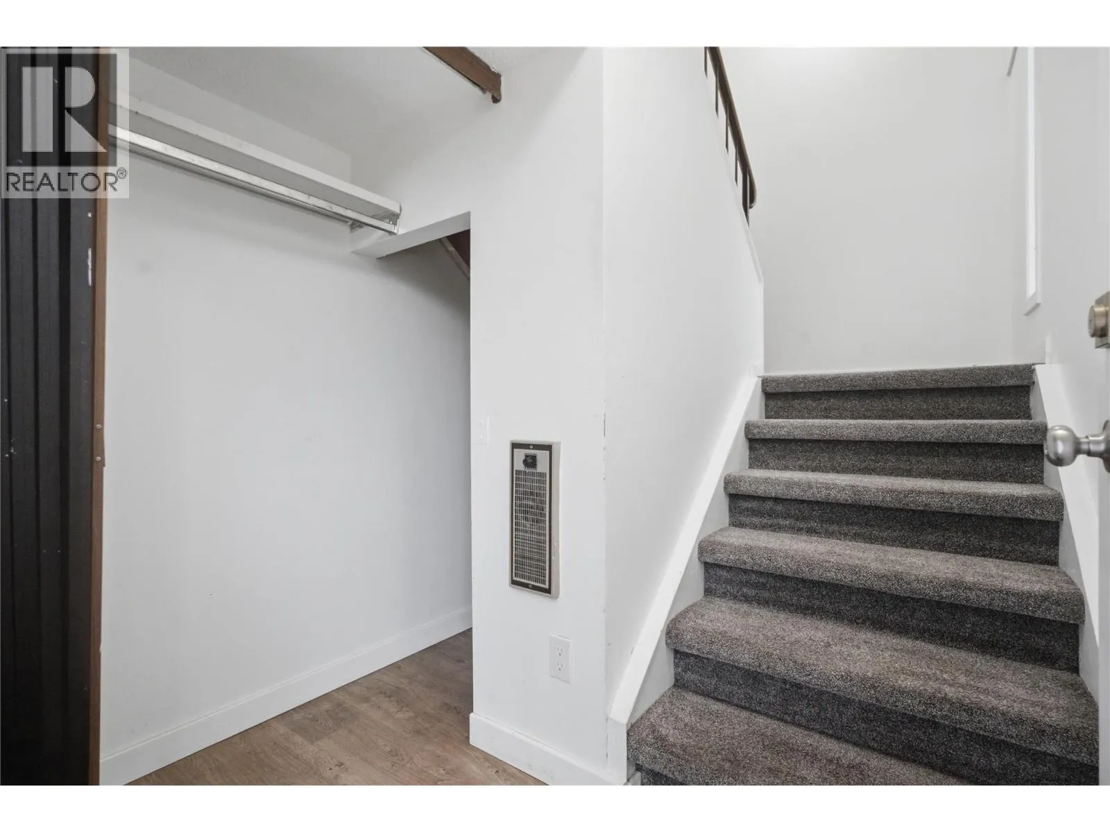 1435 Summit Drive Unit# 53