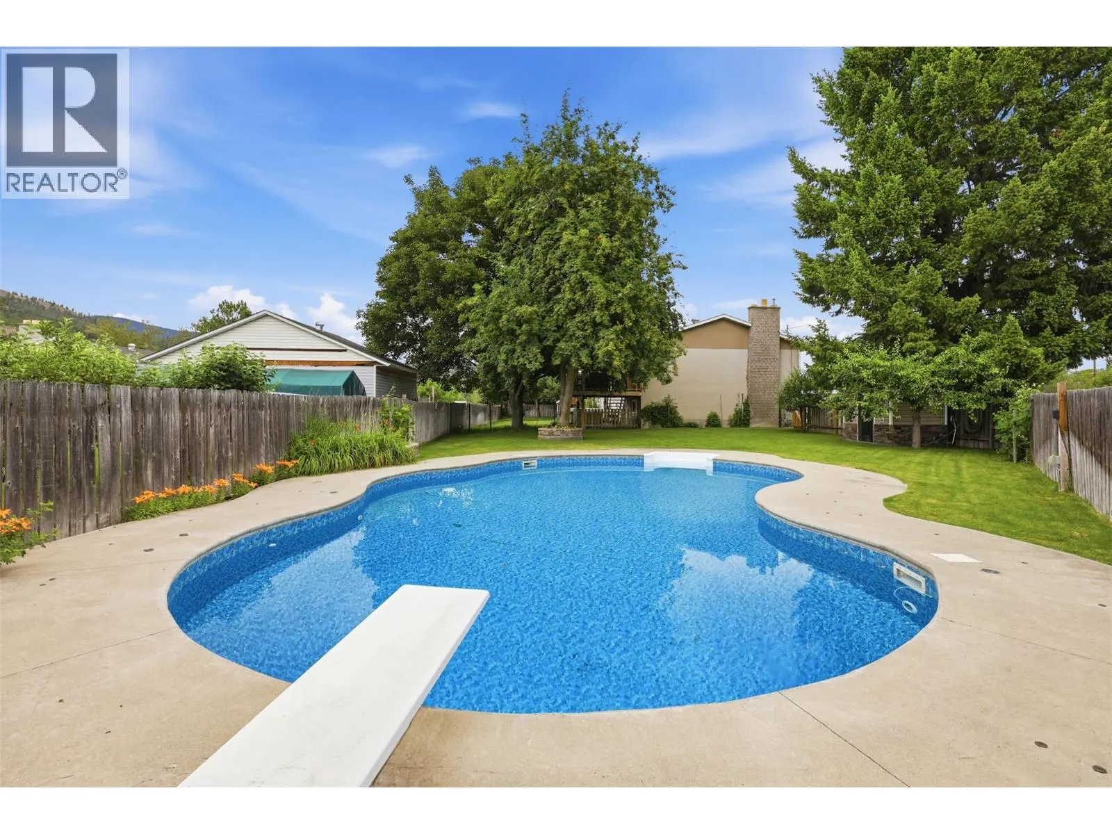 285 Huckleberry Place