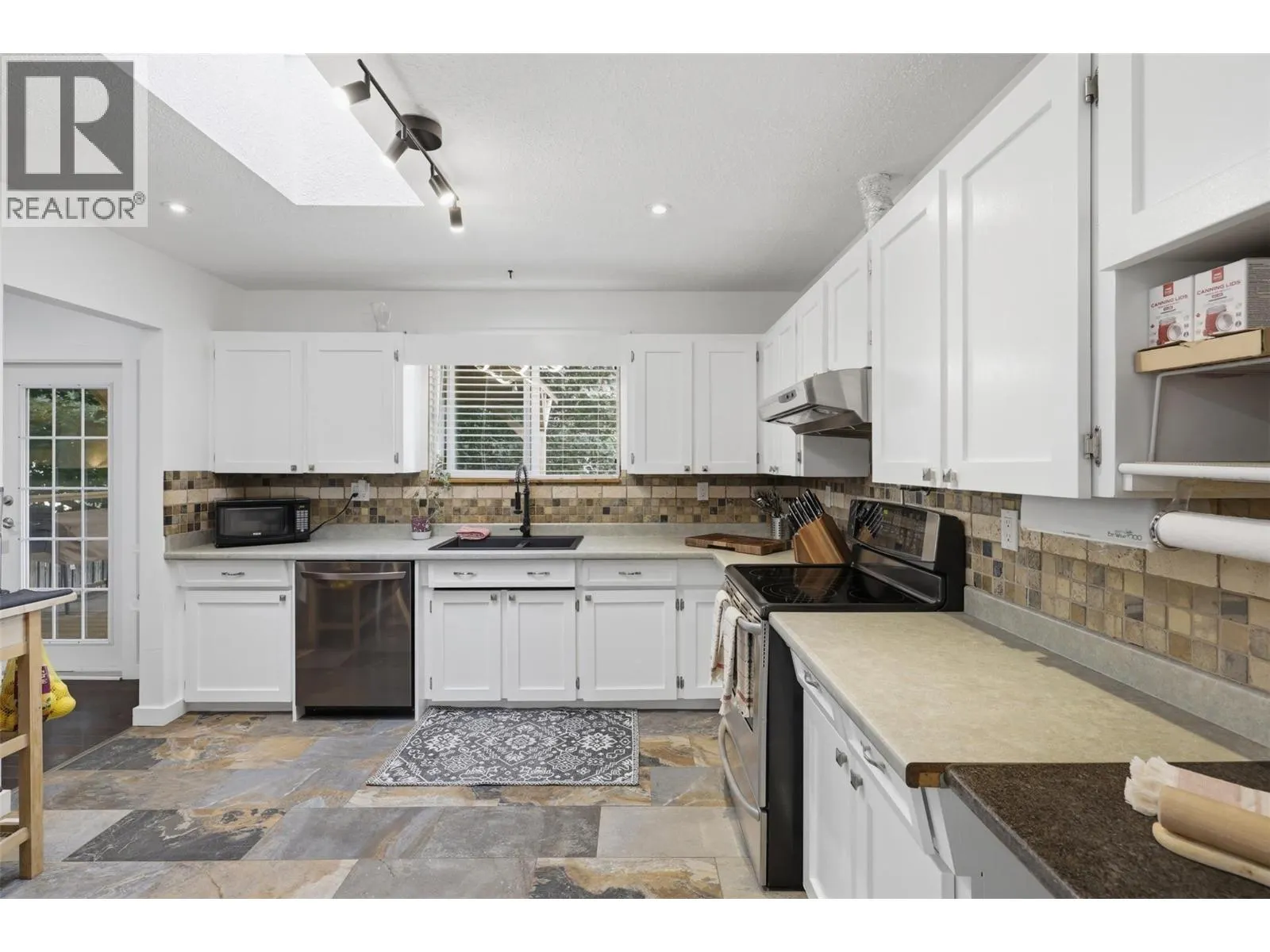 285 Huckleberry Place