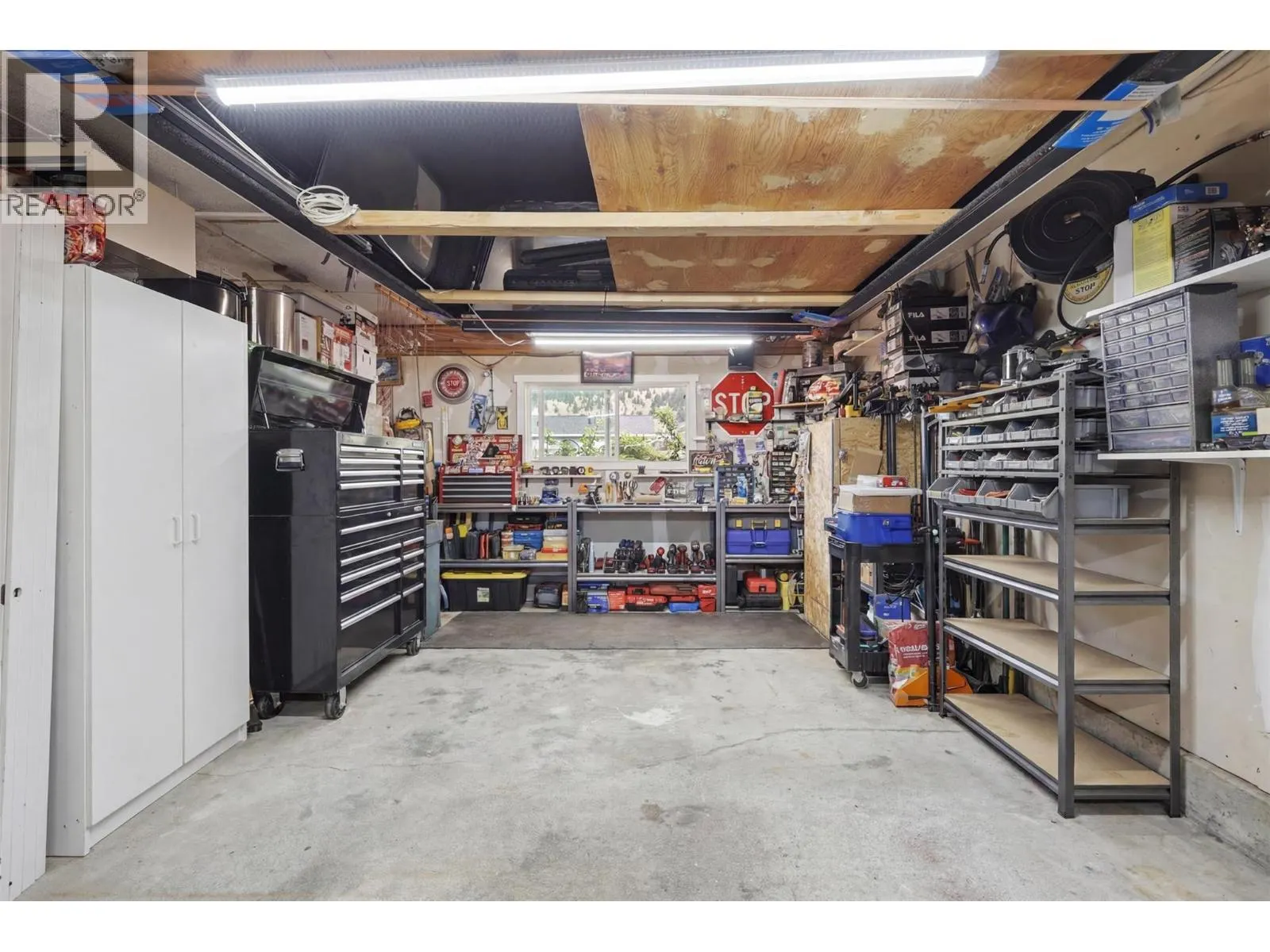 285 Huckleberry Place