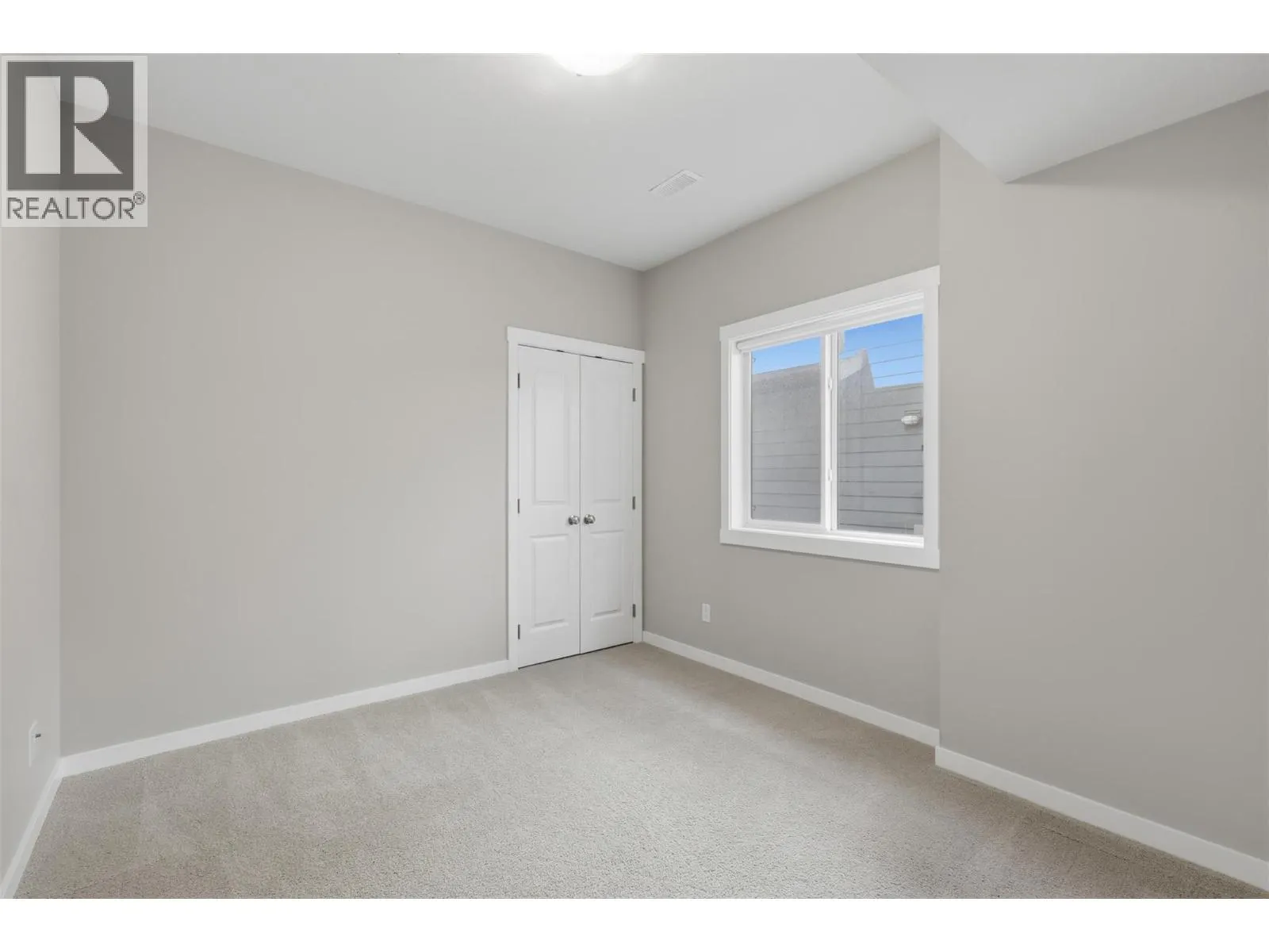 2109 Doubletree Crescent