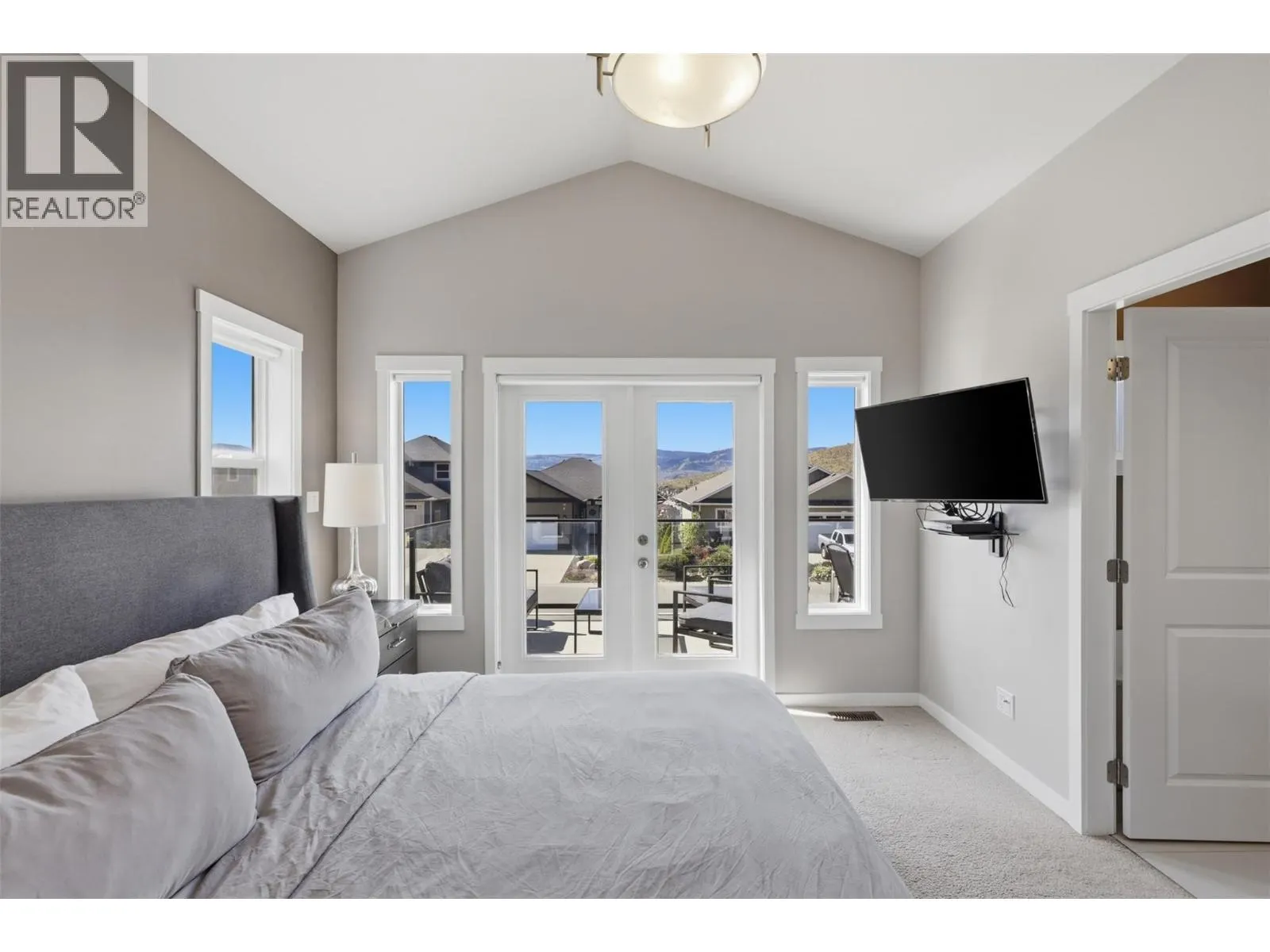2109 Doubletree Crescent