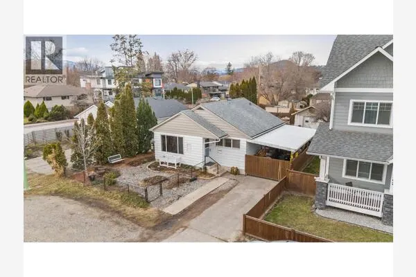 2284 Aberdeen Street