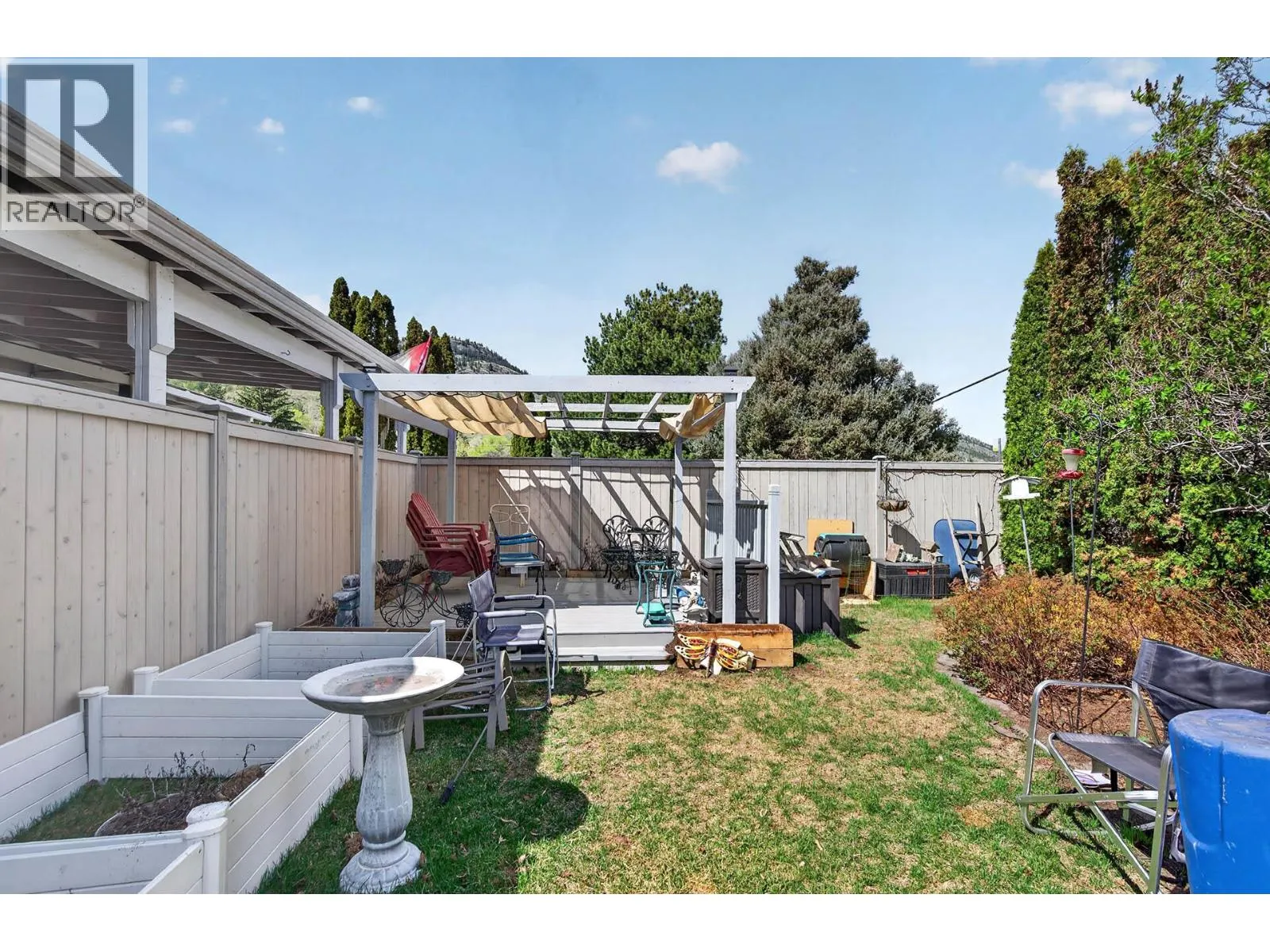 2400 OAKDALE Way Unit# 228