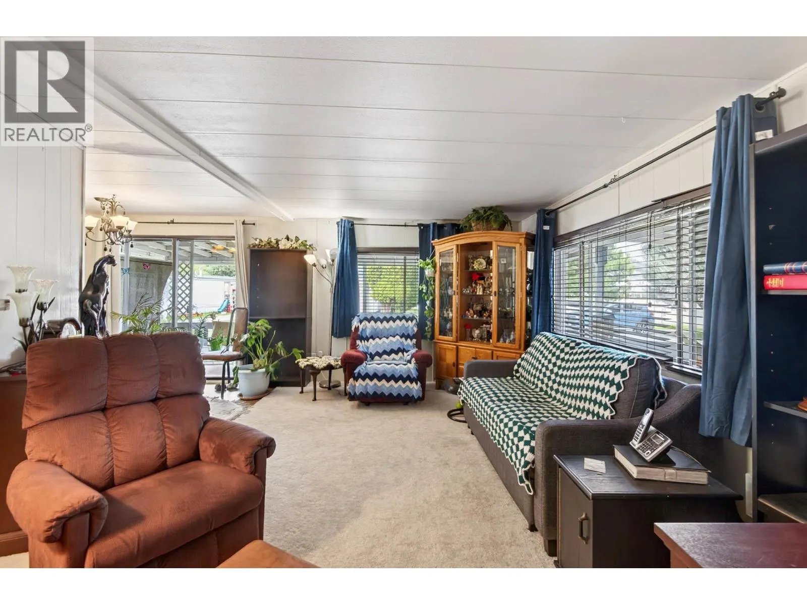2400 OAKDALE Way Unit# 228
